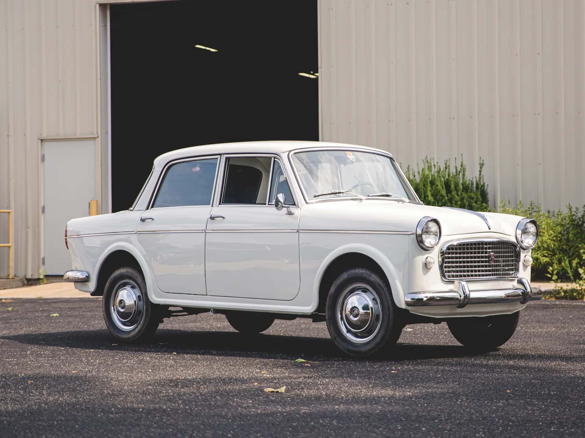 1963 Fiat 1100 Berlina sold for $15,120