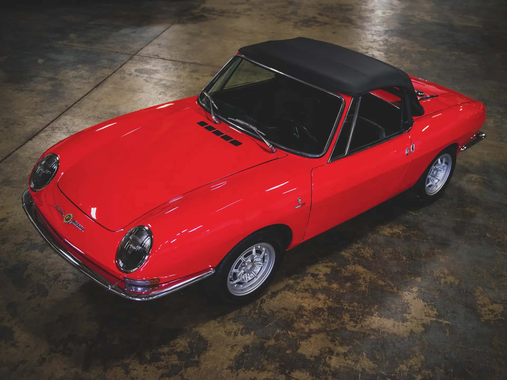 1966 Fiat 850 Spider sold for $25,200