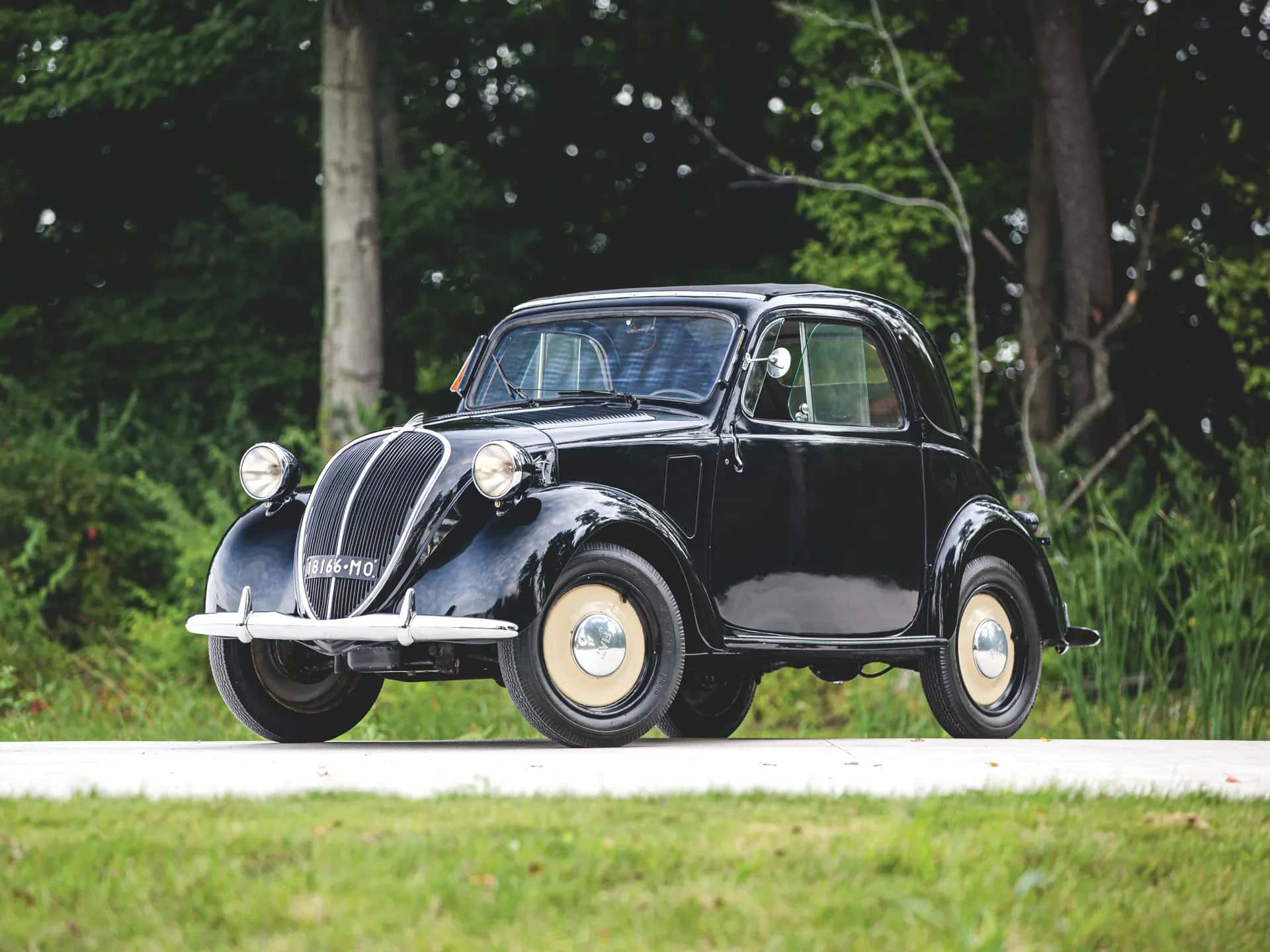 1947 Fiat 500 A 'Topolino' sold for $28,000