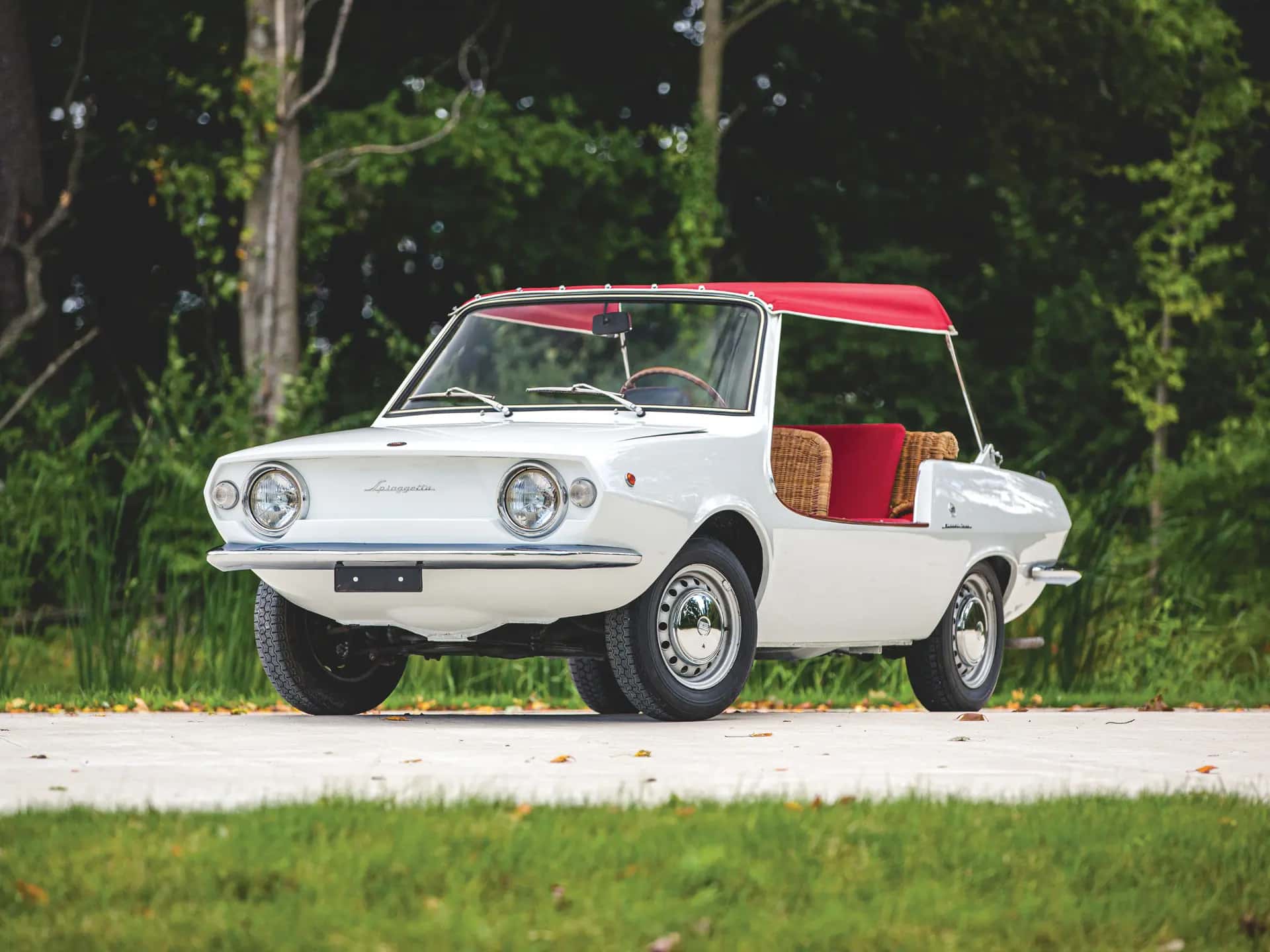 1970 Fiat 850 Spiaggetta sold for $109,200