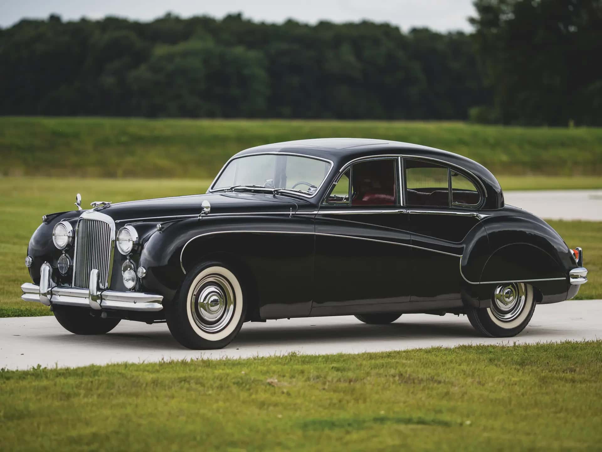 1957 Jaguar Mark VIII Saloon sold for $34,720