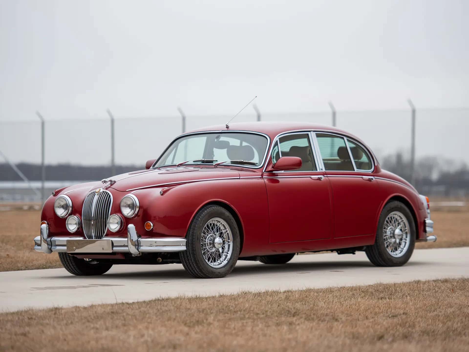 1960 Jaguar Mark 2 Saloon 'Custom' sold for $117,600