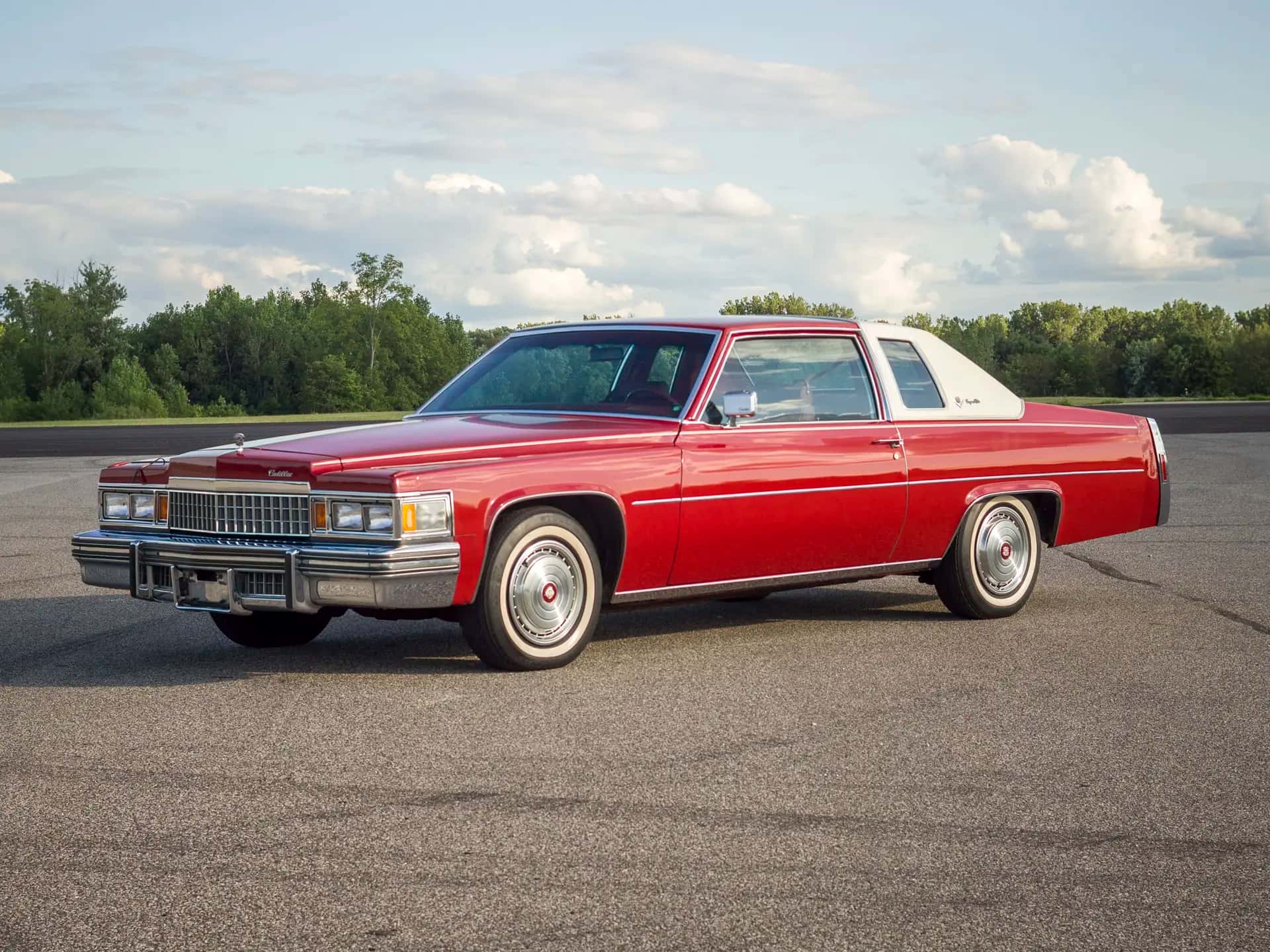 1978 Cadillac Coupe DeVille sold for $12,100