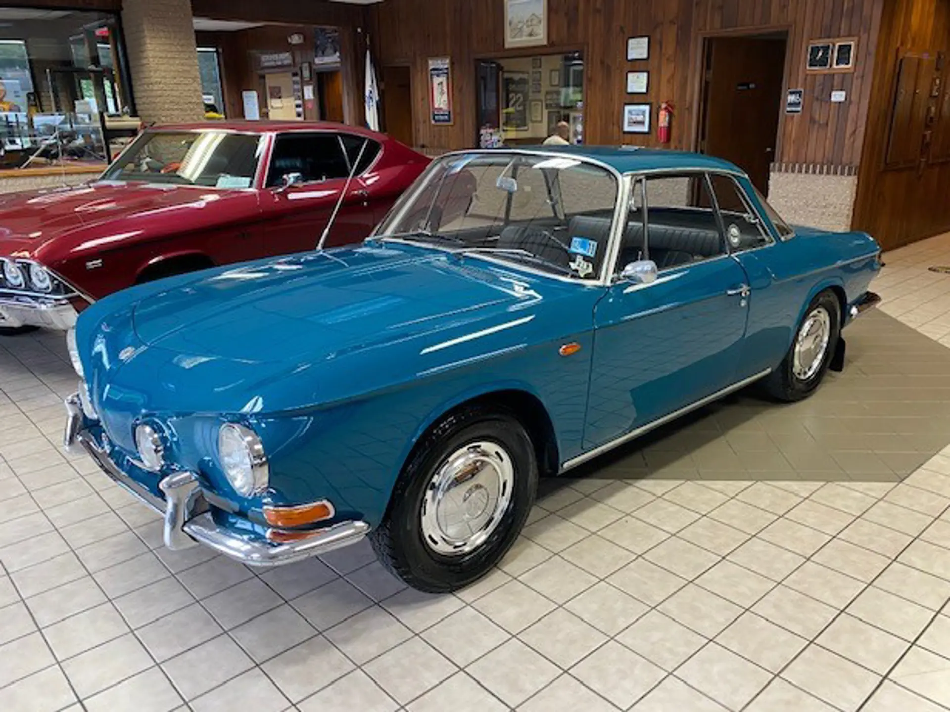 1962 Volkswagen Karmann-Ghia Type 34 sold for $29,700