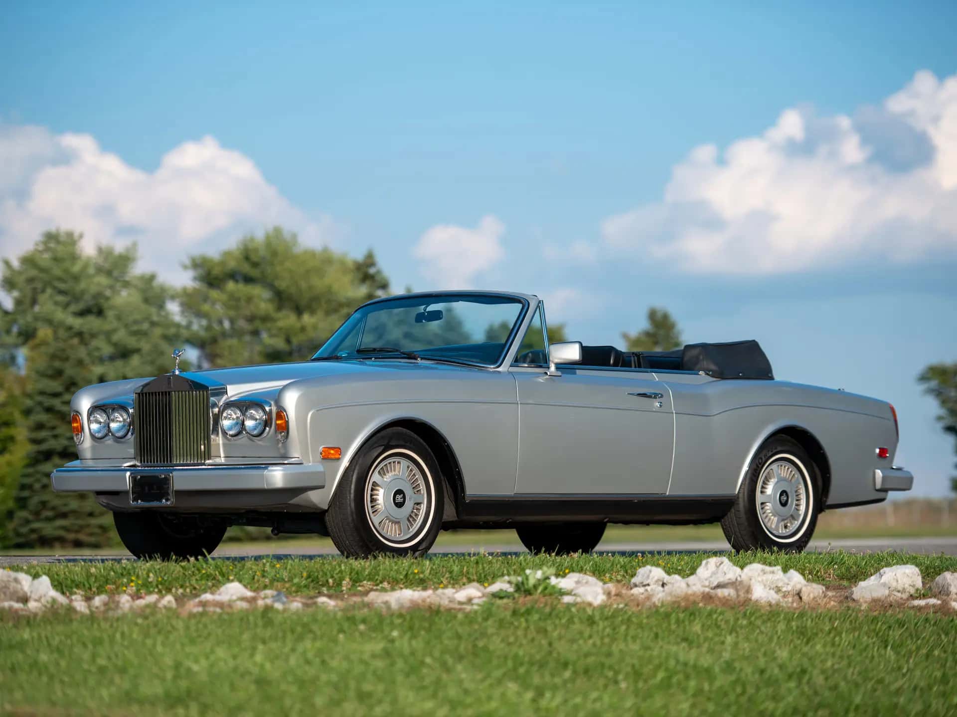 1988 Rolls-Royce Corniche II sold for $67,100