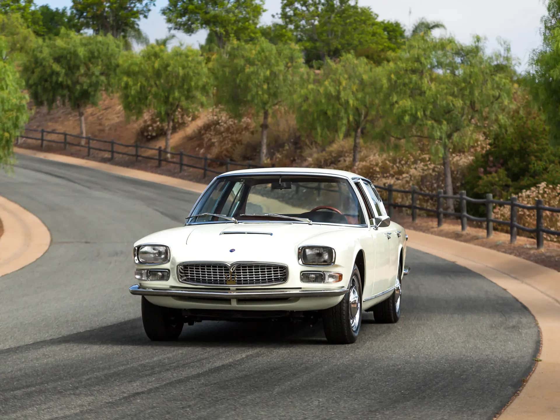 1964 Maserati Quattroporte sold for $60,500