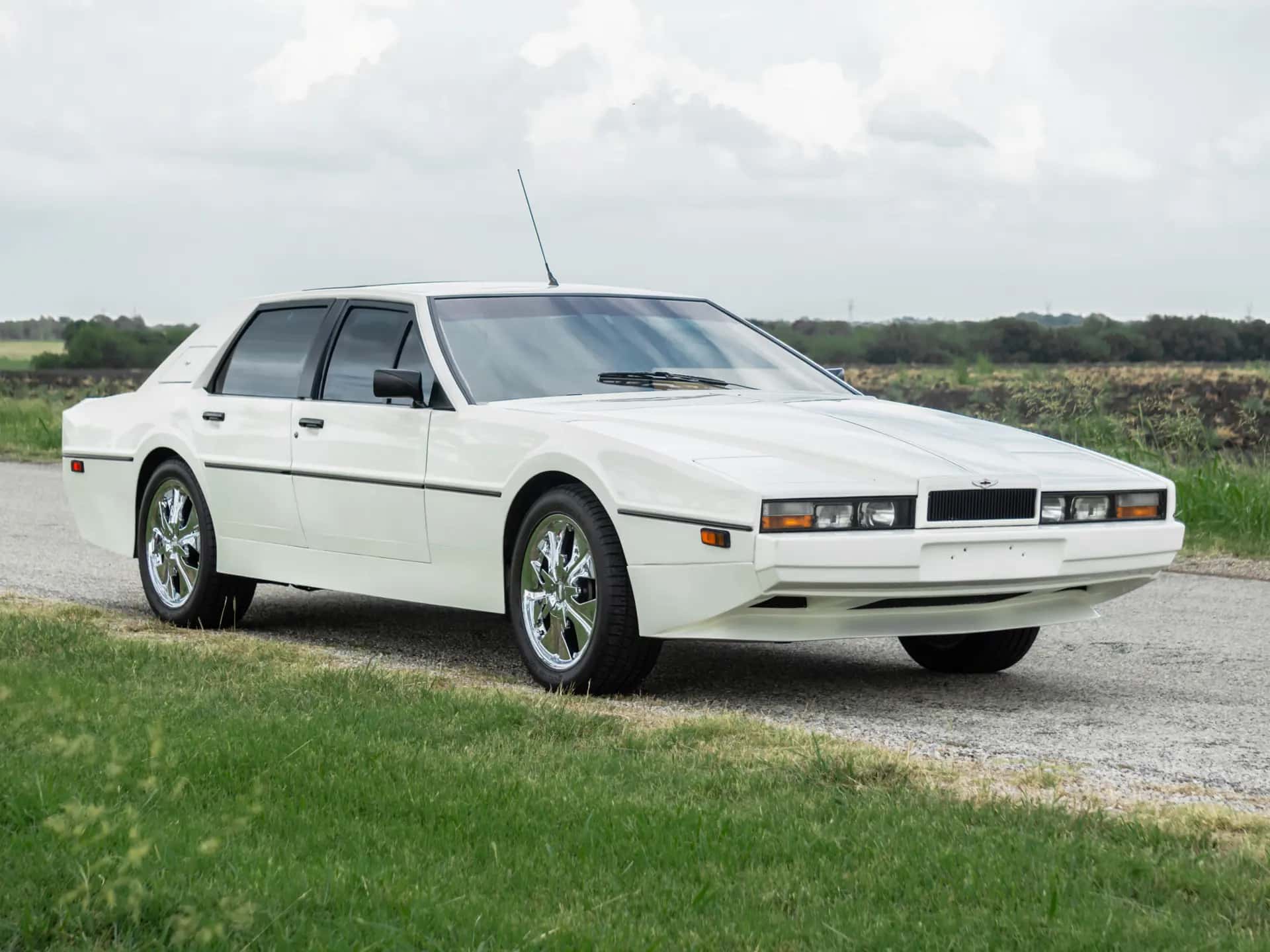 1983 Aston Martin Lagonda Custom sold for $0