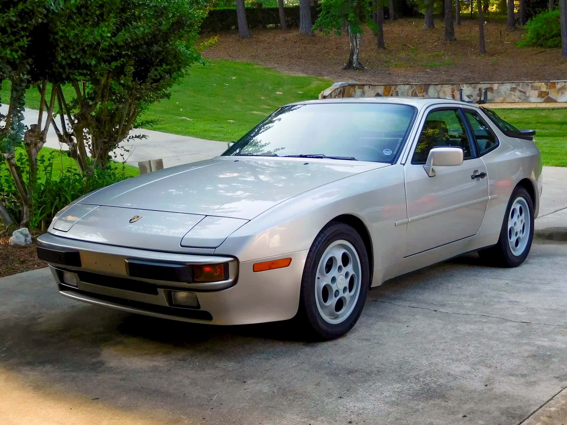 1988 Porsche 944 'Special Edition' sold for $0