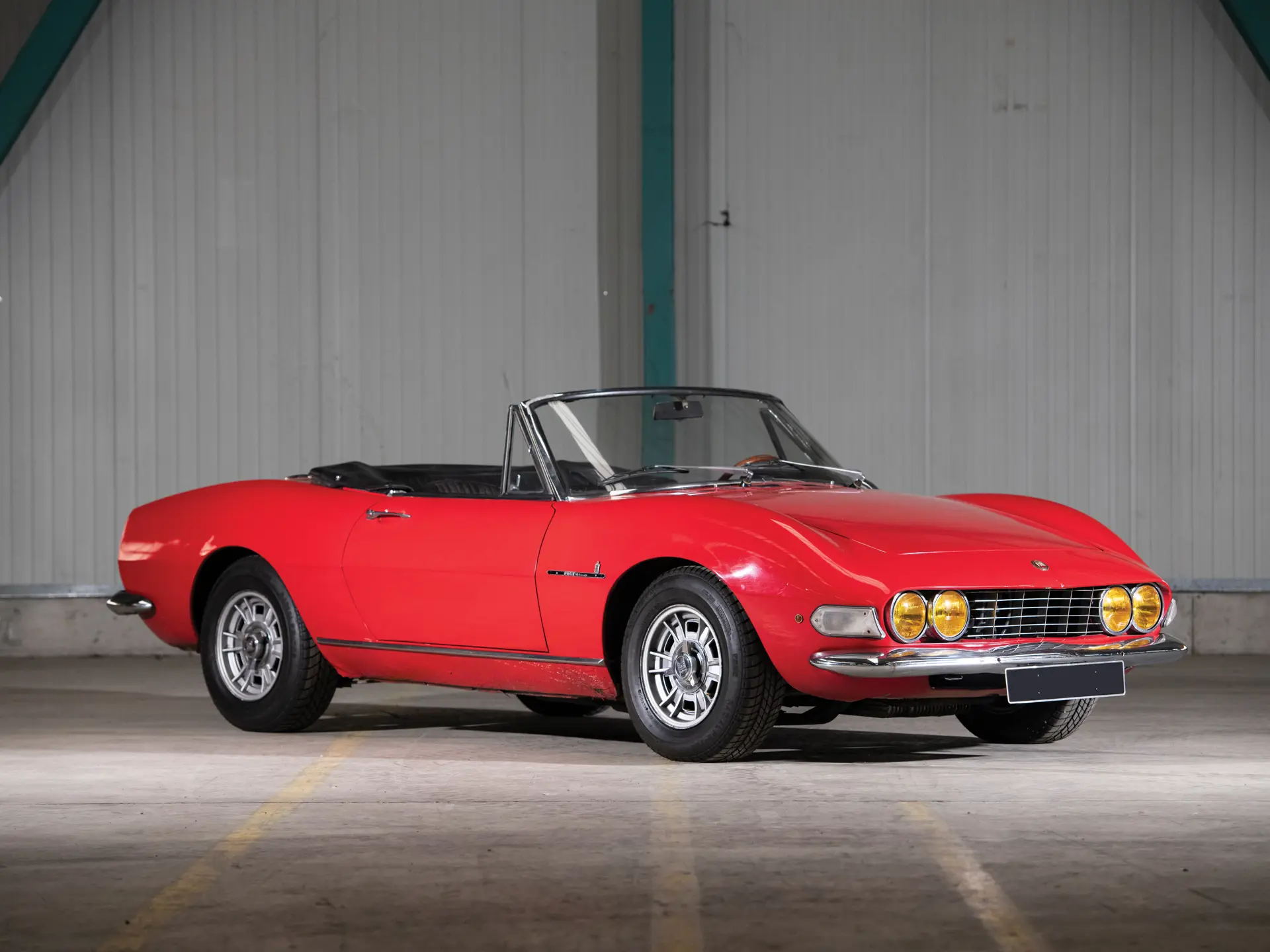 1968 Fiat Dino Spider sold for €100,100