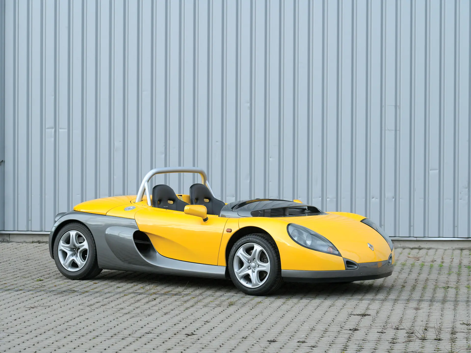 1996 Renault Sport Spider sold for €38,500