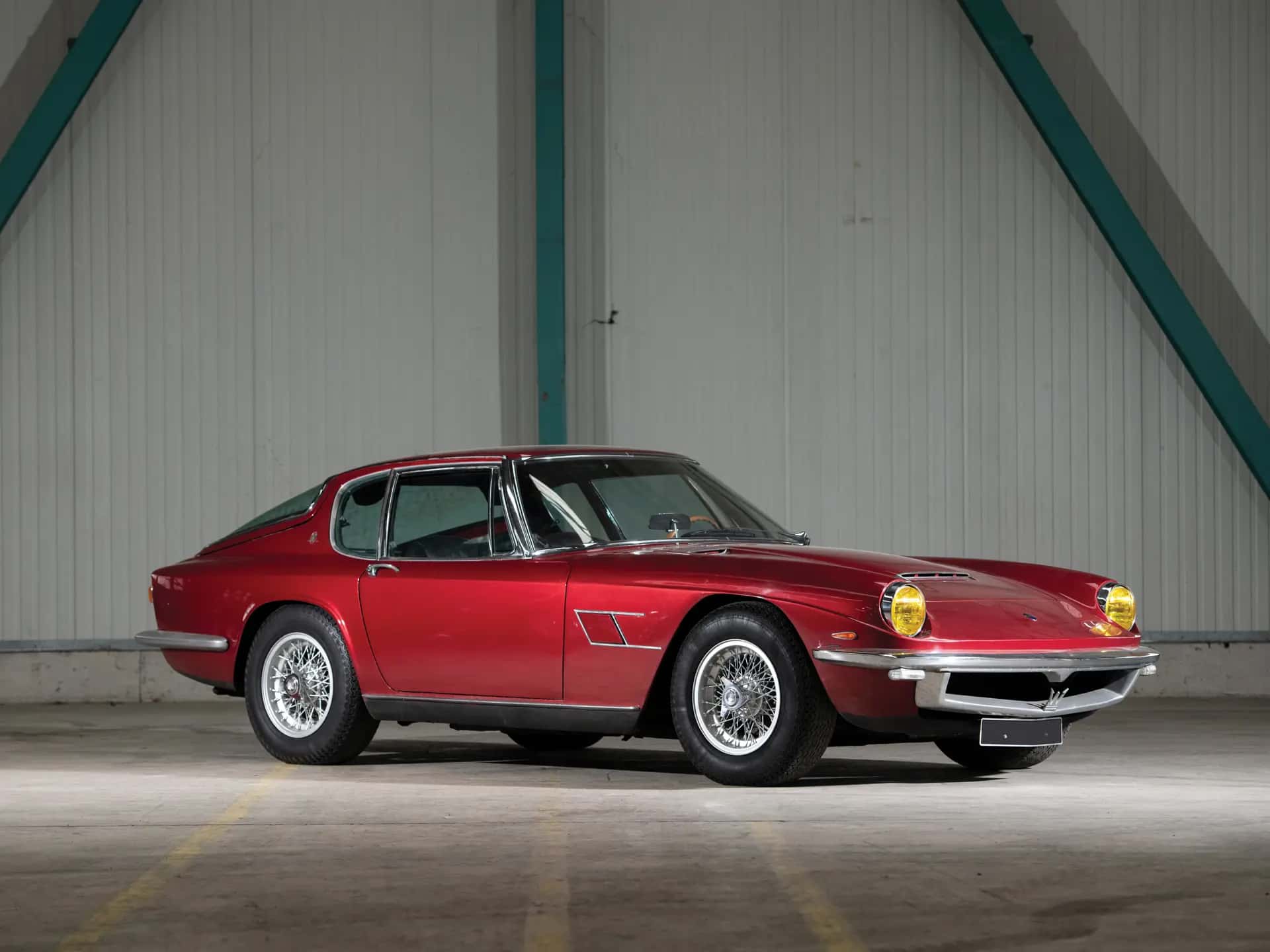 1966 Maserati Mistral 3.7 Coupé sold for €102,300