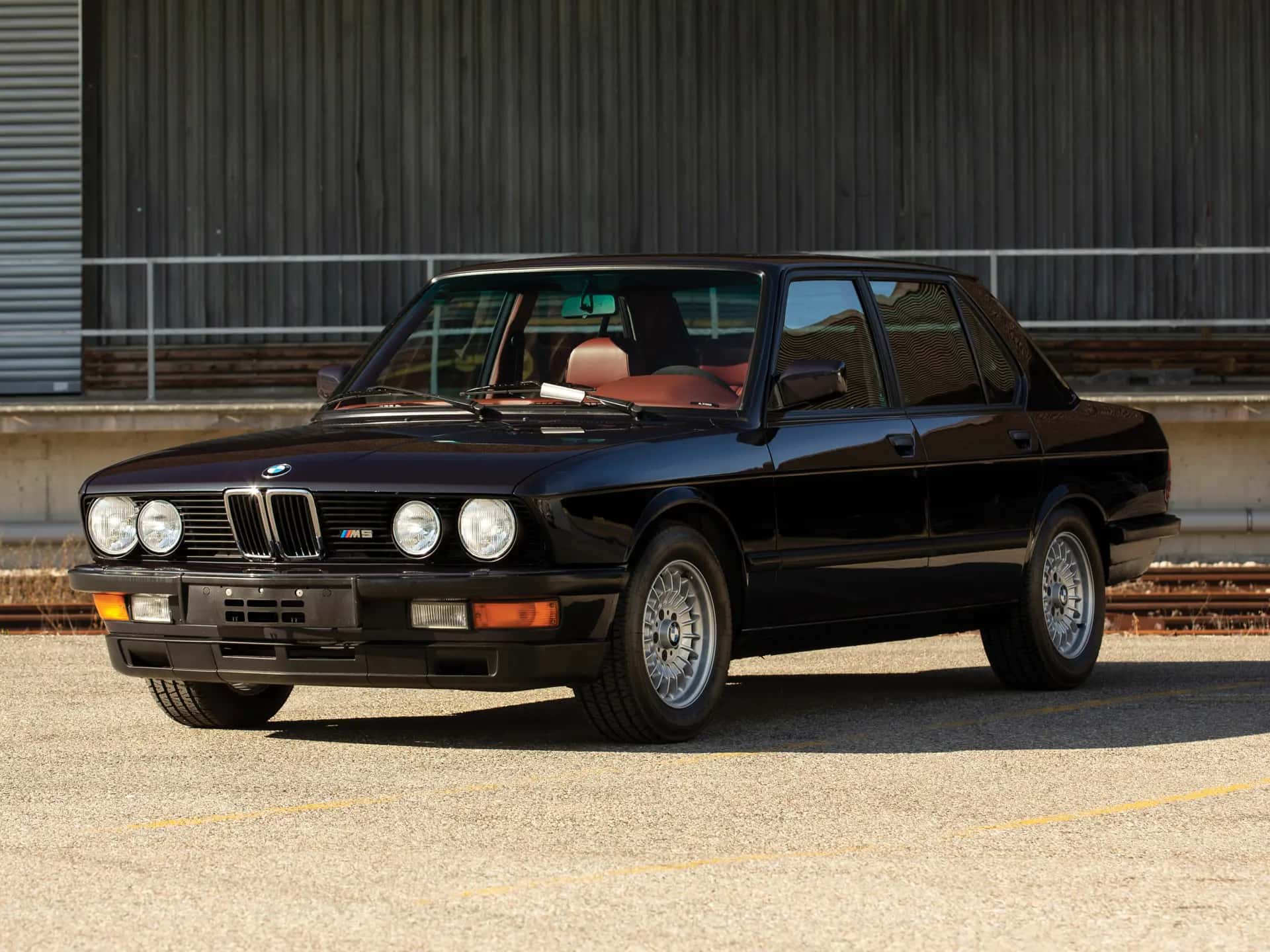 1986 BMW M5 sold for €90,200
