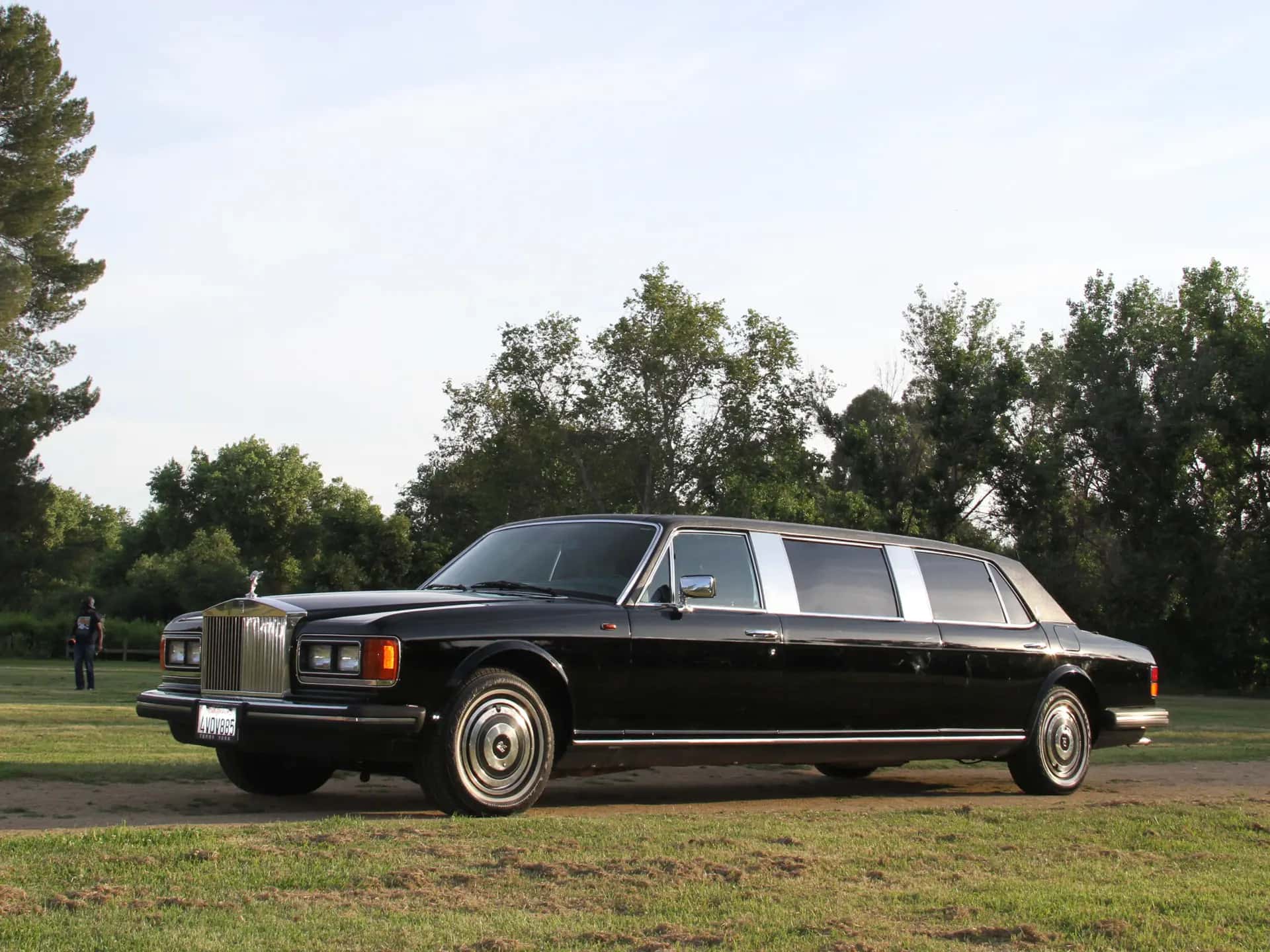 1986 Rolls-Royce Silver Spur Limousine sold for $0