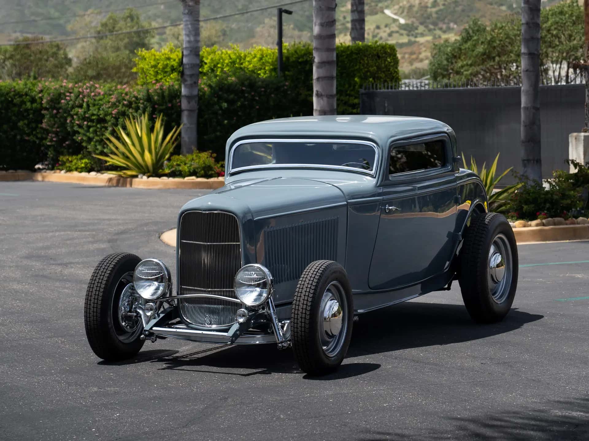 1932 Ford Coupe Custom sold for $41,800