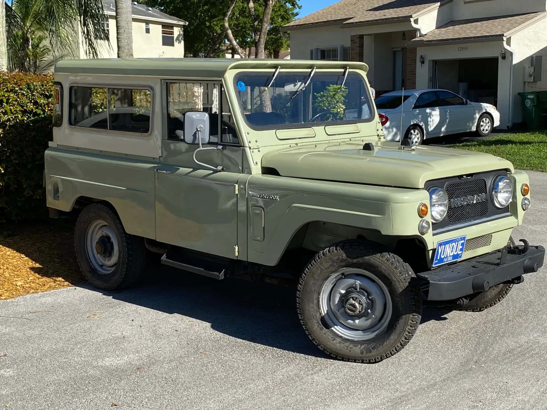 1977 Nissan Patrol 4×4 sold for $18,150