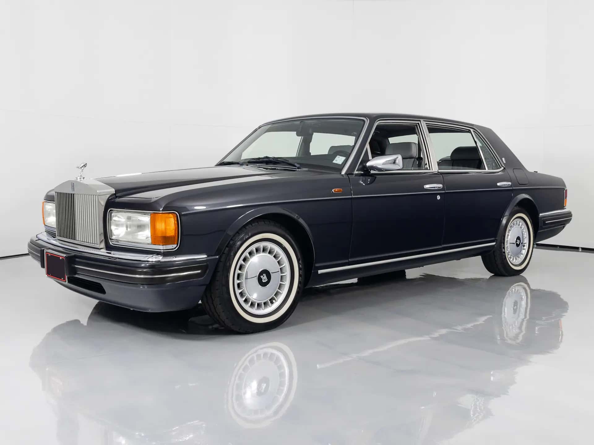 1997 Rolls-Royce Silver Spur sold for $0