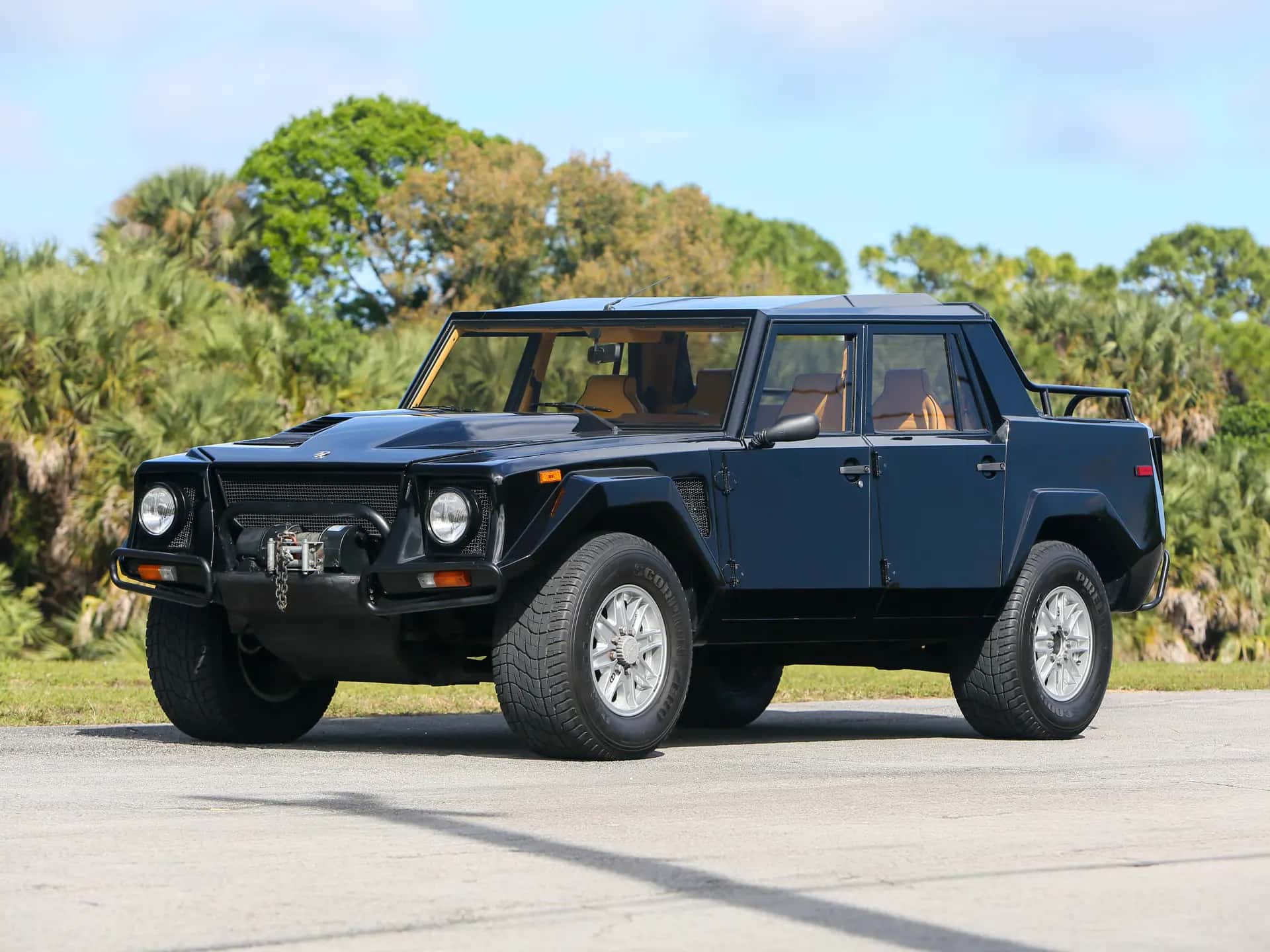1992 Lamborghini LM002 sold for $275,000