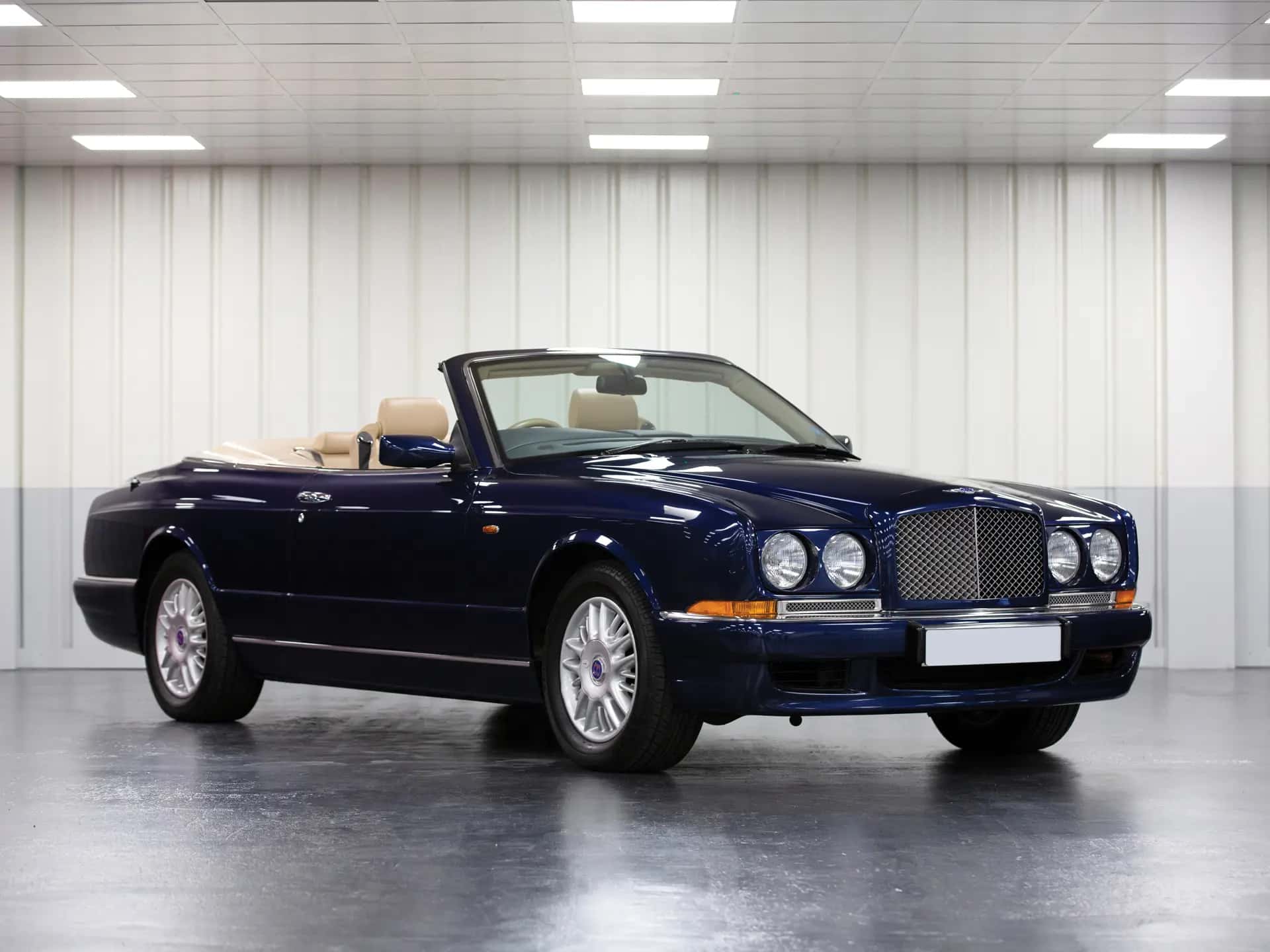 1998 Bentley Azure sold for €92,000