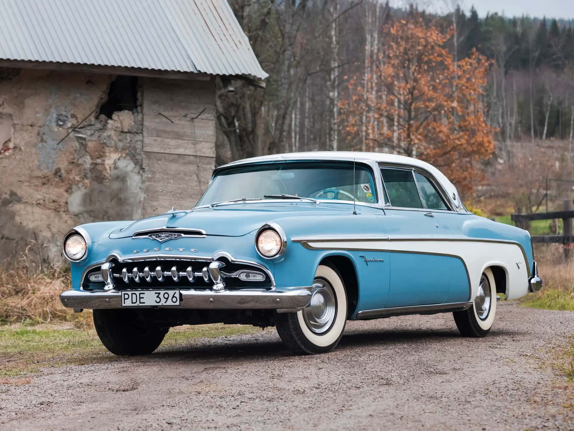 1955 DeSoto Firedome Sportsman Two-Door Hardtop sold for €25,000