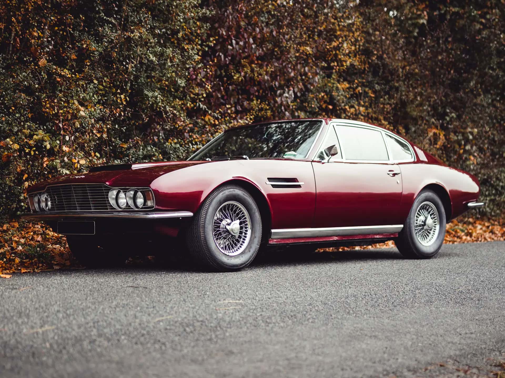 1968 Aston Martin DBS sold for €103,400
