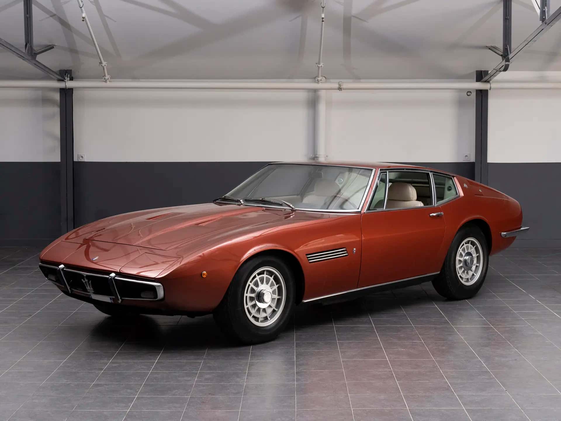 1972 Maserati Ghibli SS 4.9 Coupé sold for €258,125