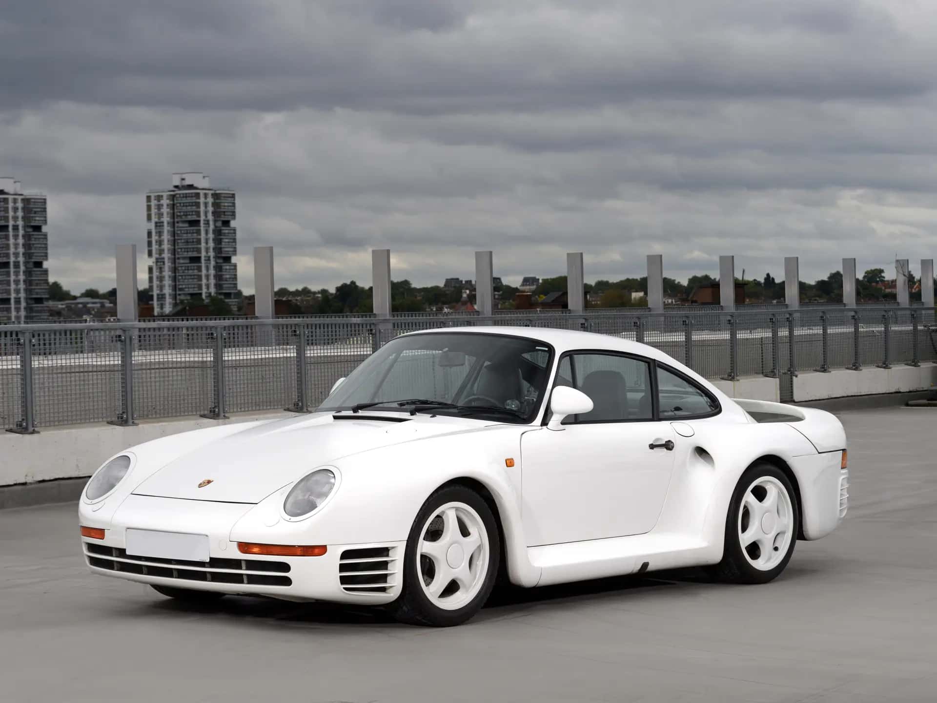 1987 Porsche 959 'Komfort' sold for £1,158,125