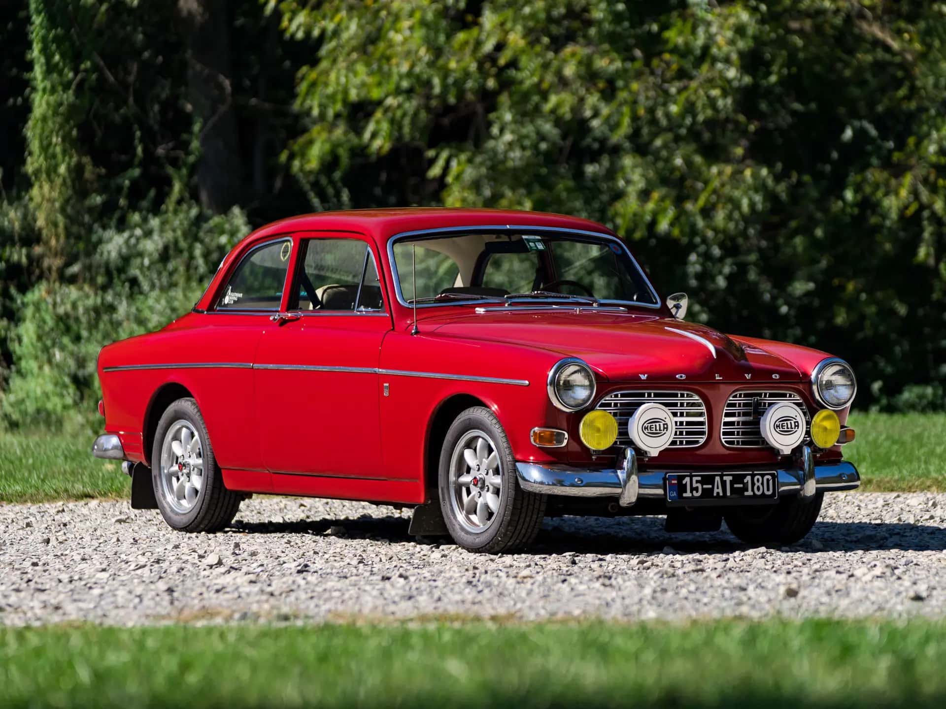 1969 Volvo 122S Canadian sold for $0