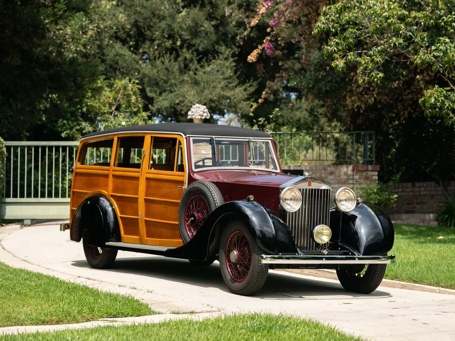 1932 Rolls-Royce 20/25 Shooting Brake sold for $67,100
