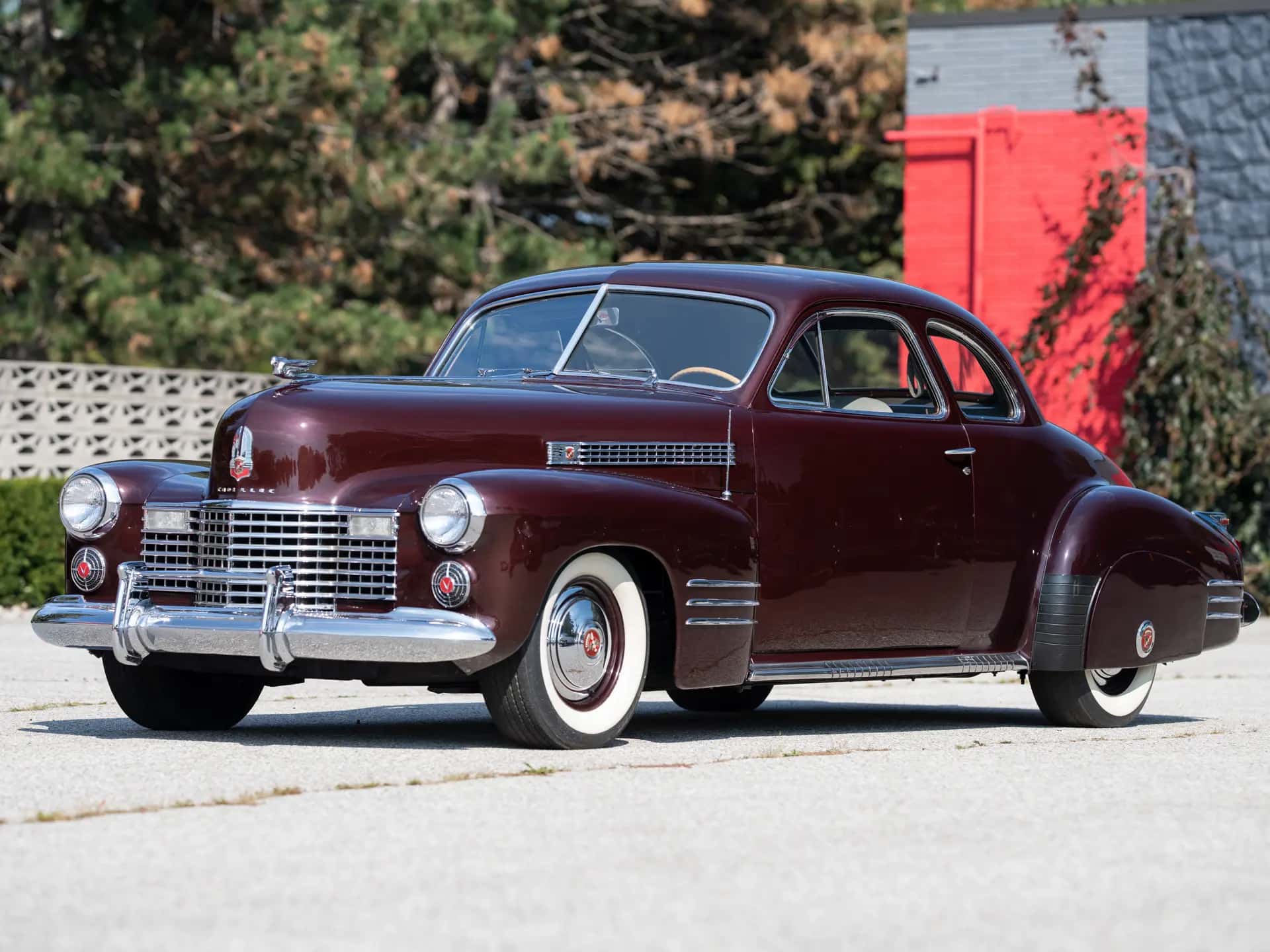 1941 Cadillac Series 62 Deluxe Coupe sold for $31,900