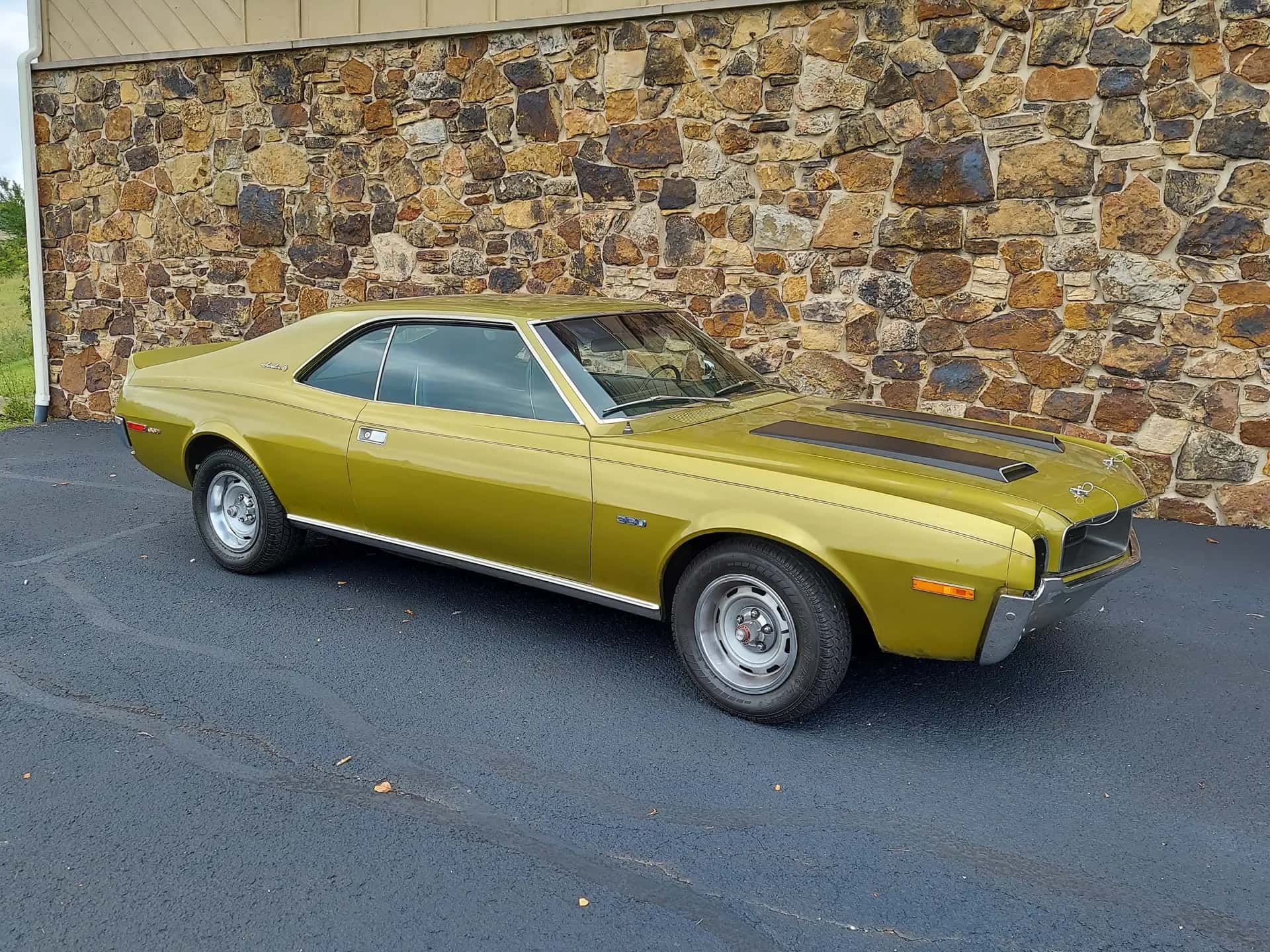 1970 AMC Javelin SST Mark Donohue Edition sold for $17,600