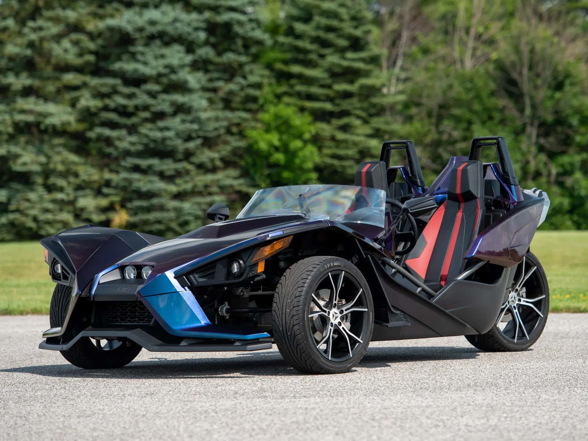2015 Polaris Slingshot sold for $15,400