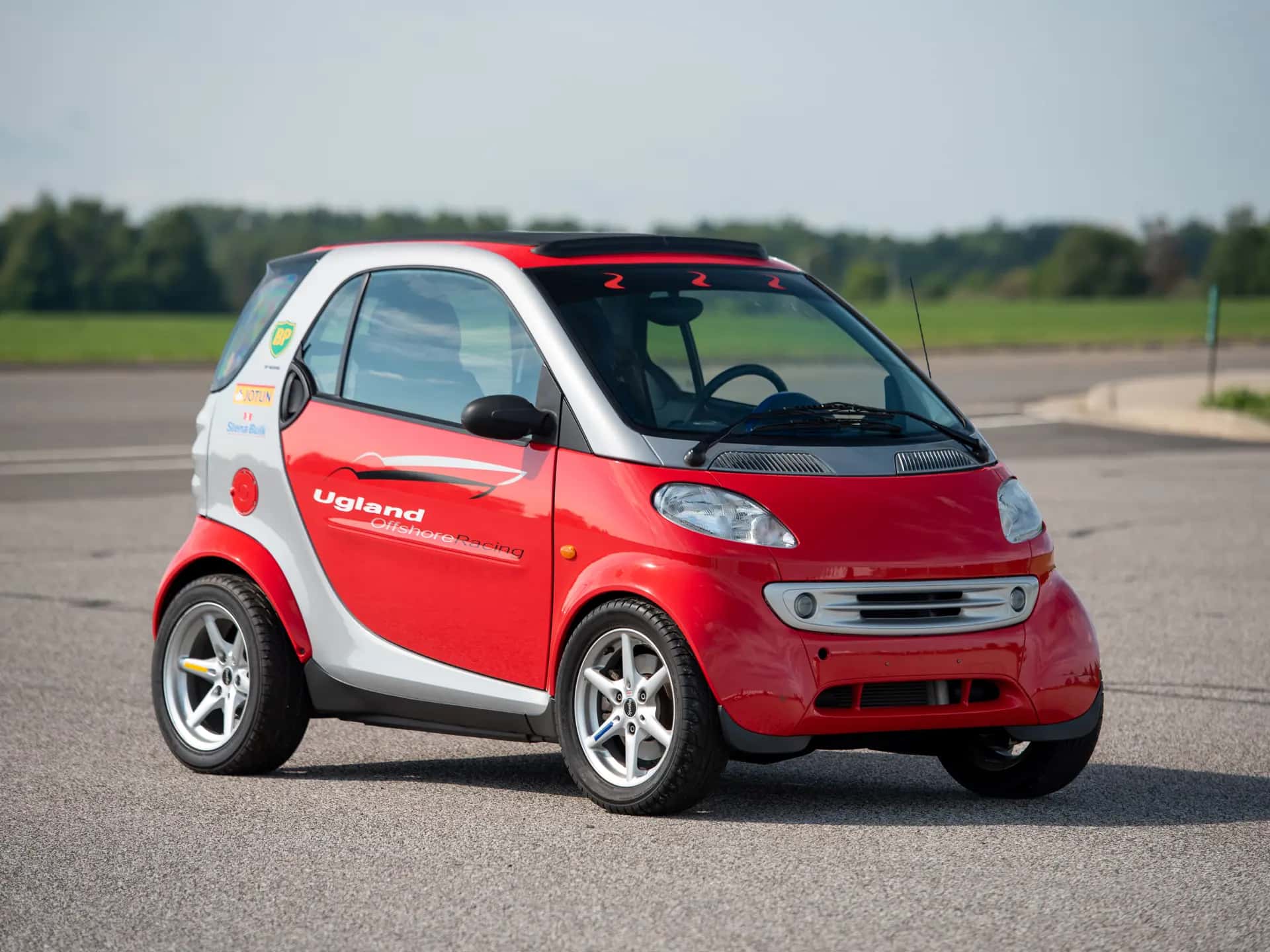1999 Smart City Coupe sold for $6,600