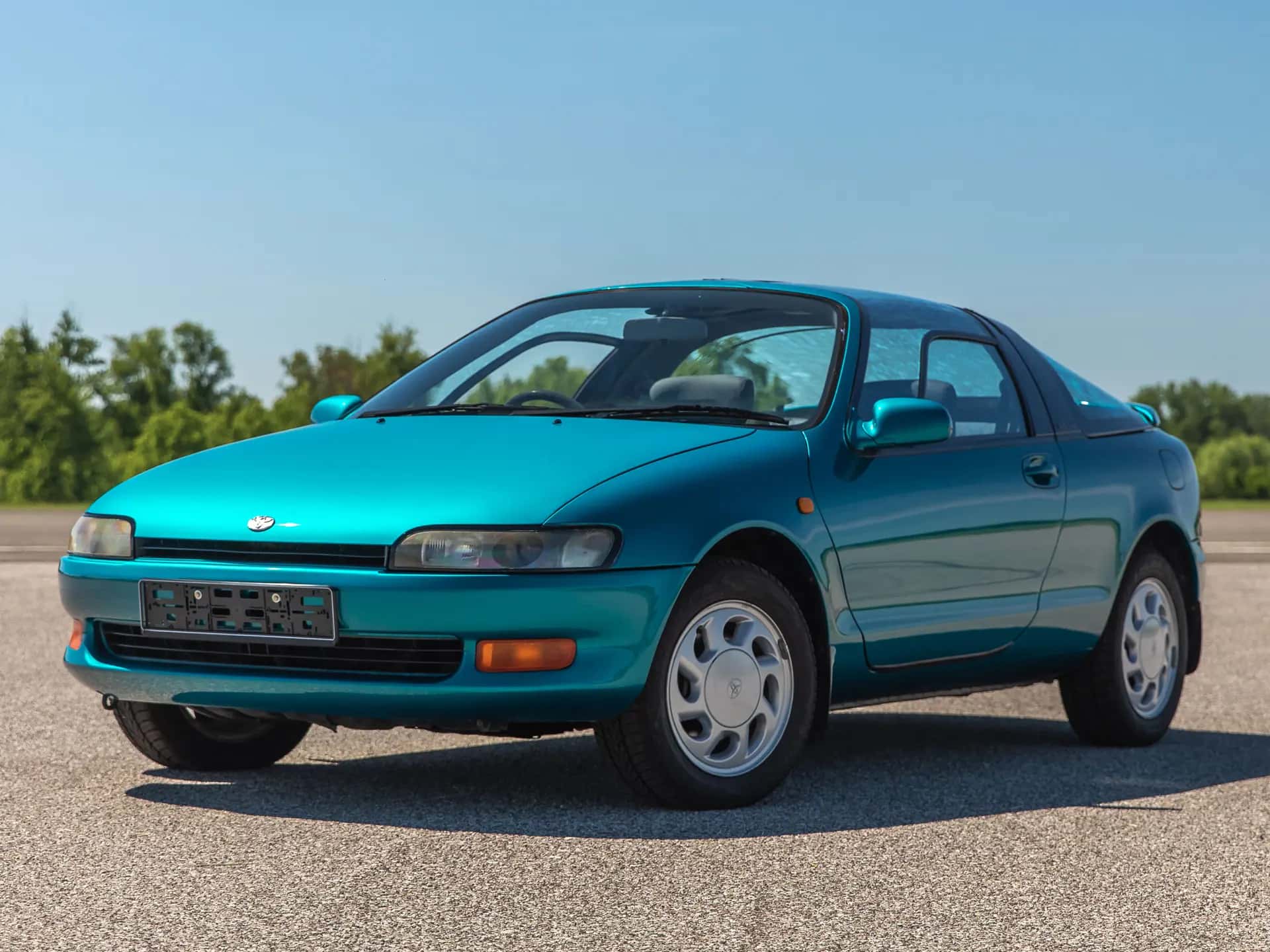 1993 Toyota Sera sold for $18,150