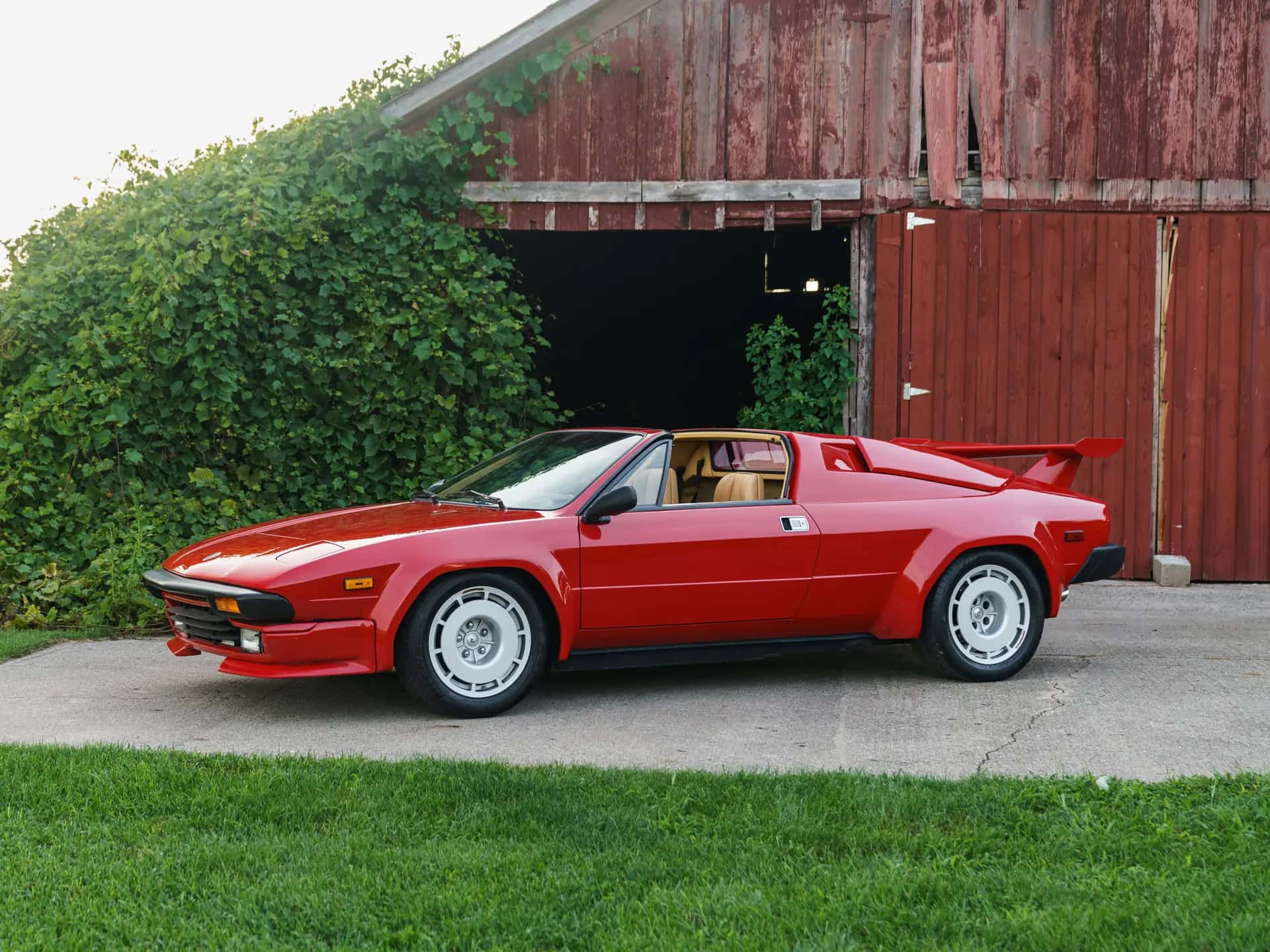 1985 Lamborghini Jalpa P350 sold for $83,600