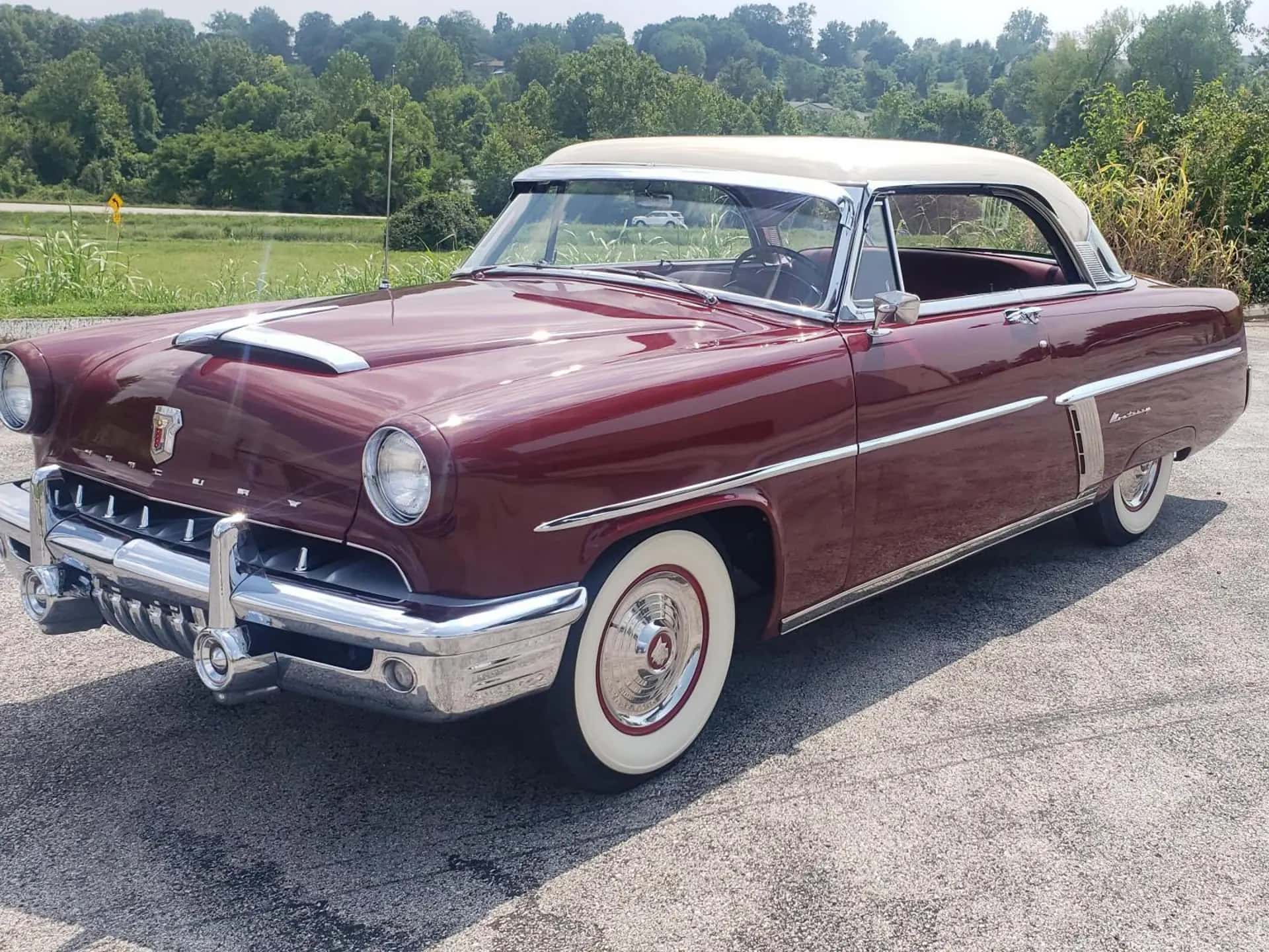1952 Mercury Monterey Hardtop sold for $26,400
