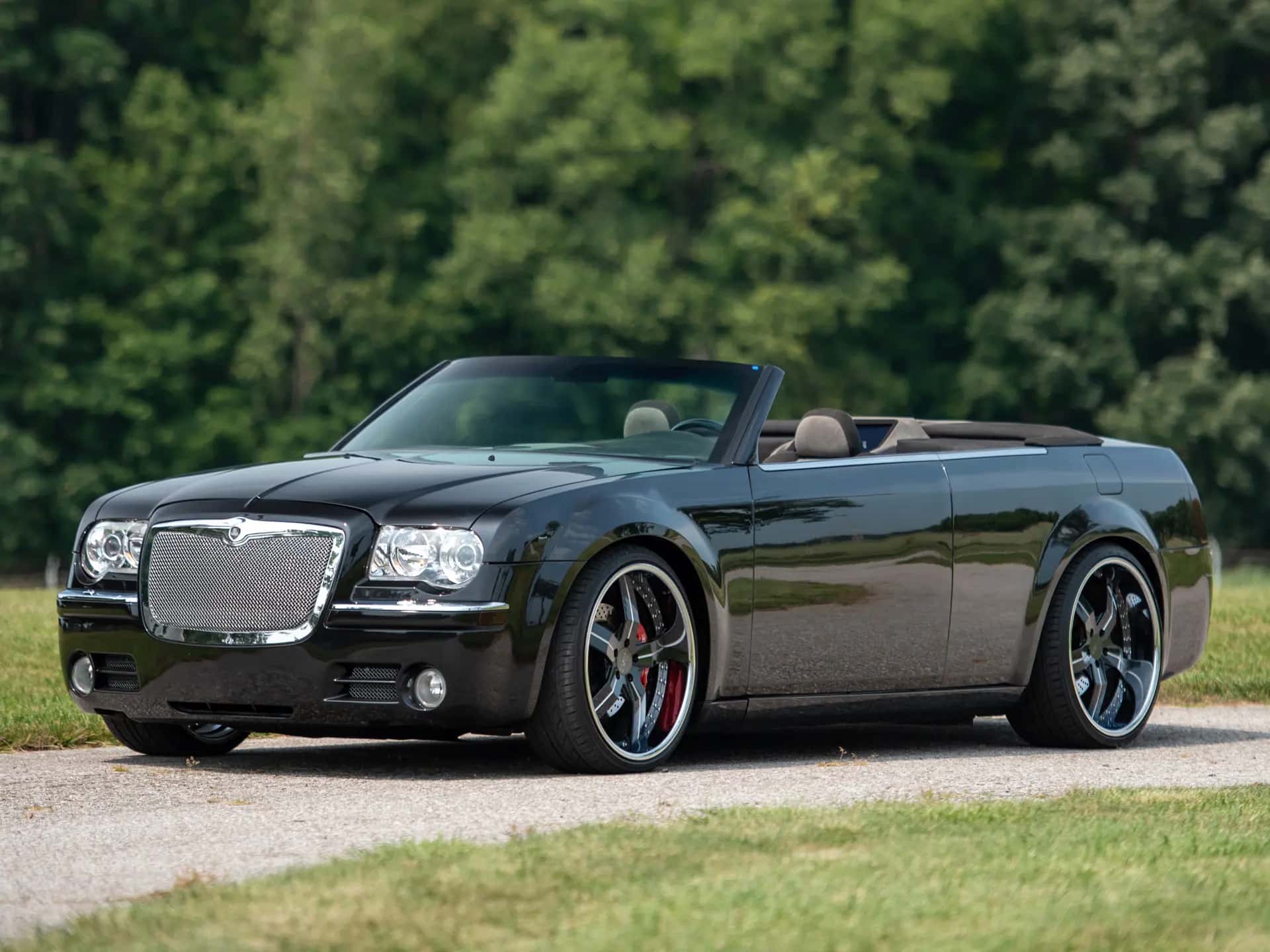 2005 Chrysler 300C Hemi Custom Roadster sold for $25,300