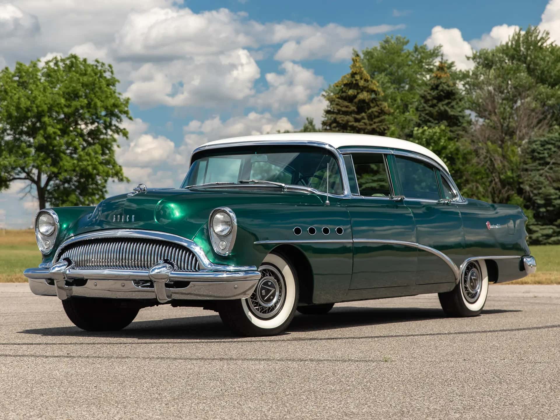 1954 Buick Roadmaster Sedan sold for $12,925