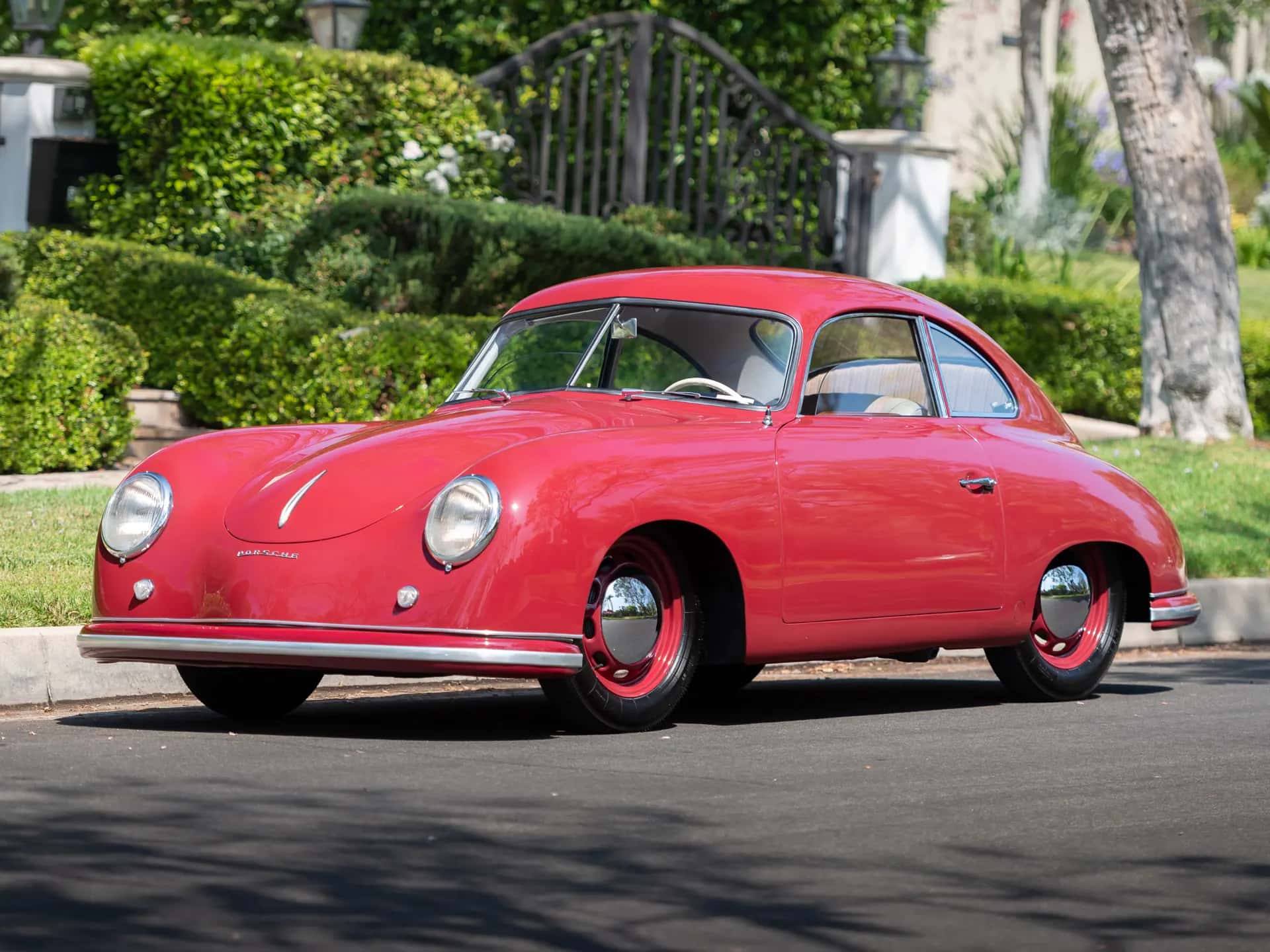 1951 Porsche 356 Pre-A 'Split-Window' Coupe sold for $456,000