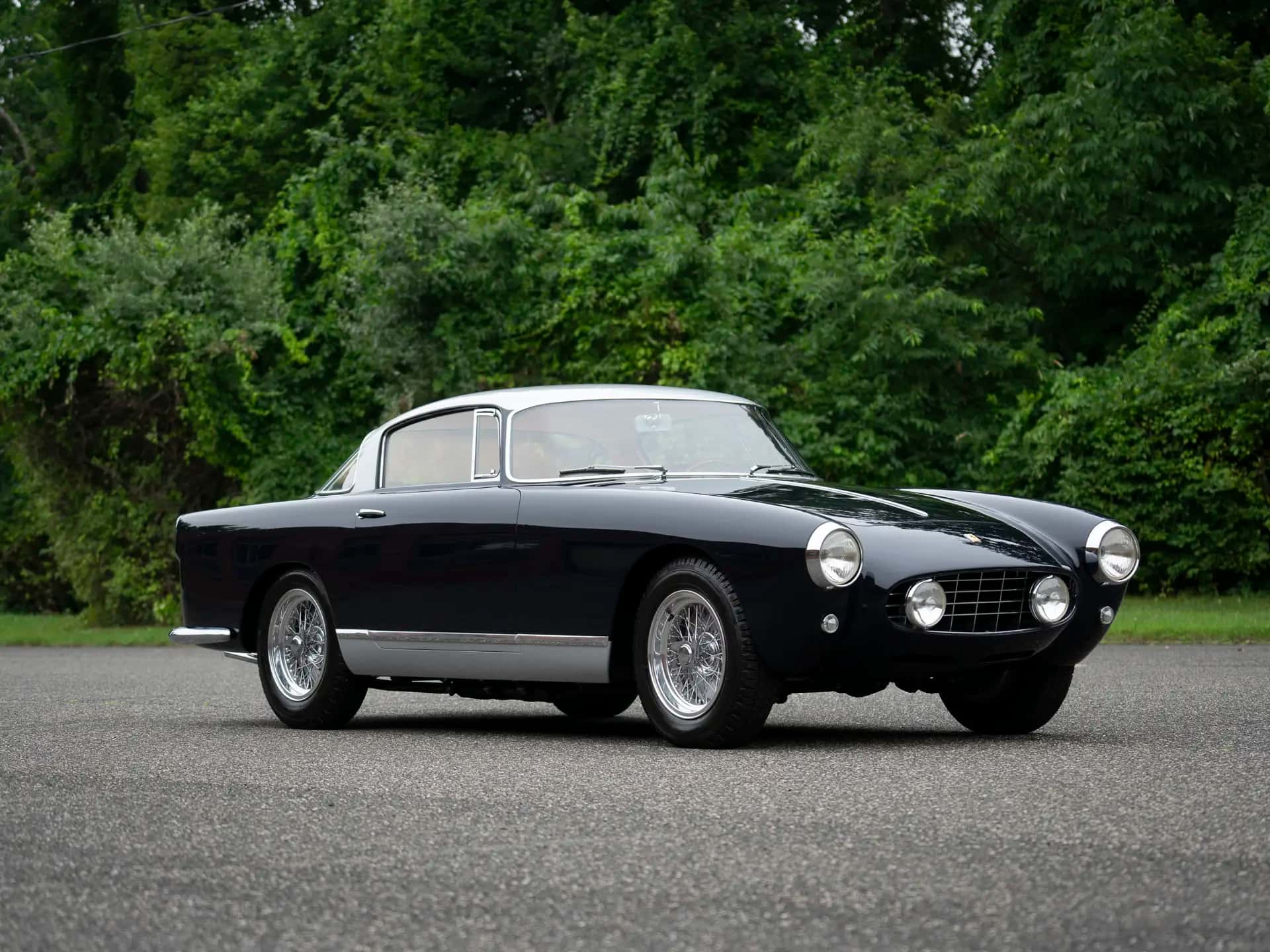 1957 Ferrari 250 GT Coupe sold for $995,000