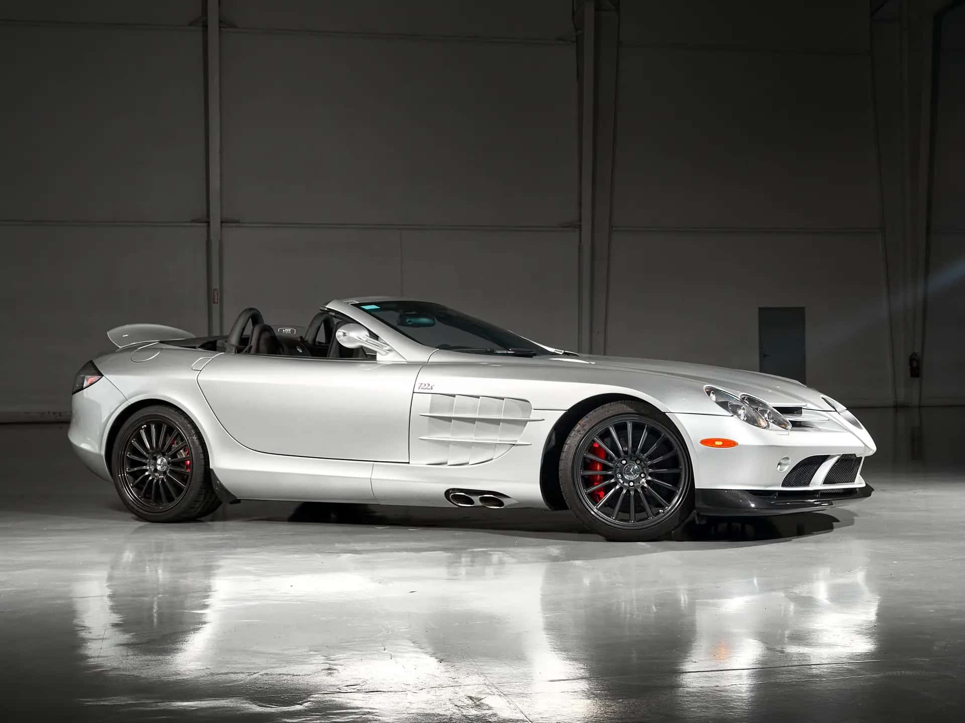 2009 Mercedes-Benz SLR McLaren 722 S Roadster sold for $775,000