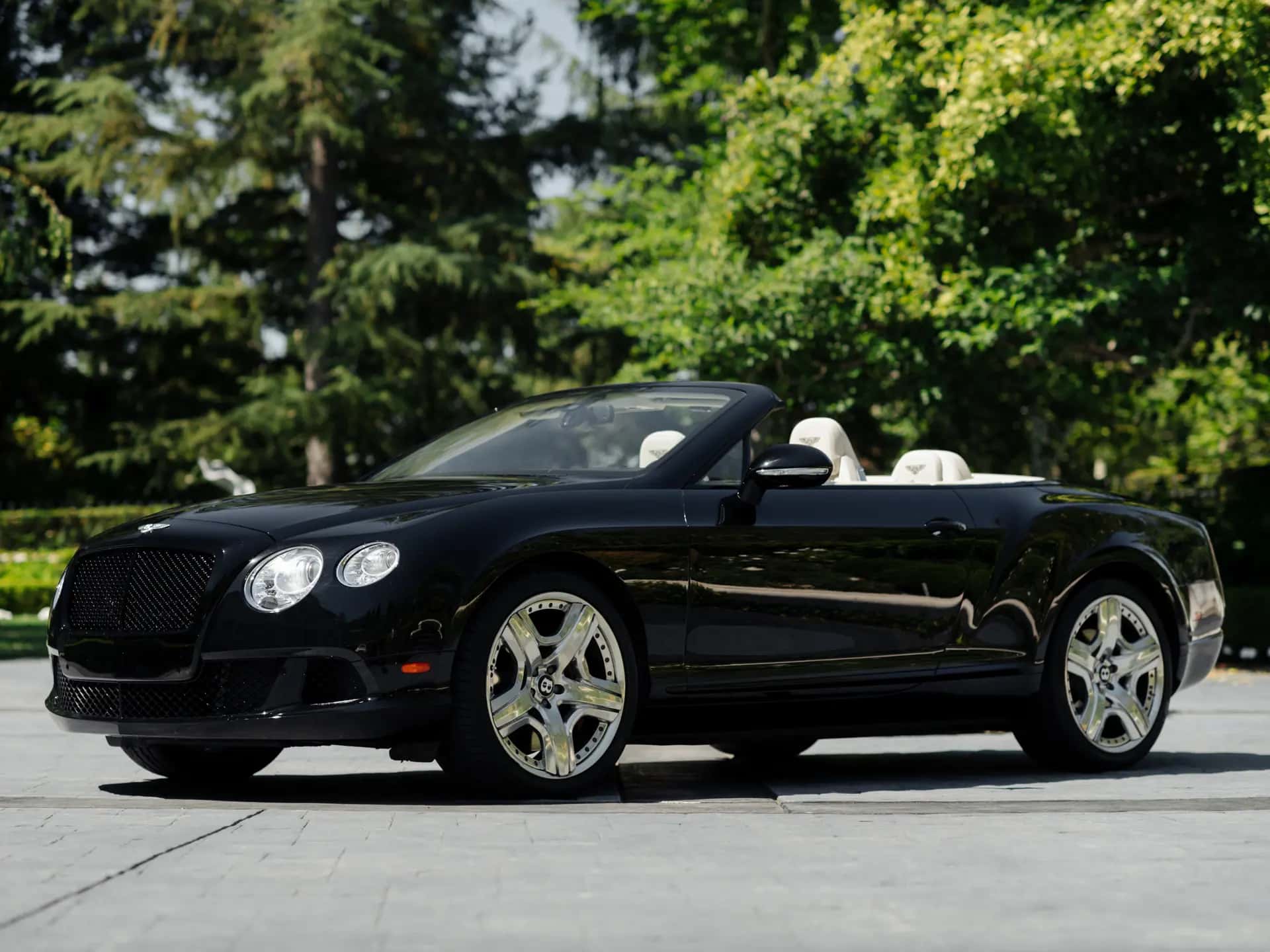 2014 Bentley Continental GTC sold for $0