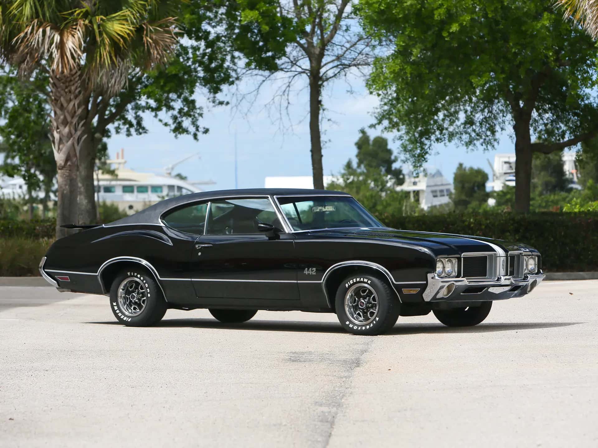 1971 Oldsmobile 4-4-2 sold for $26,000