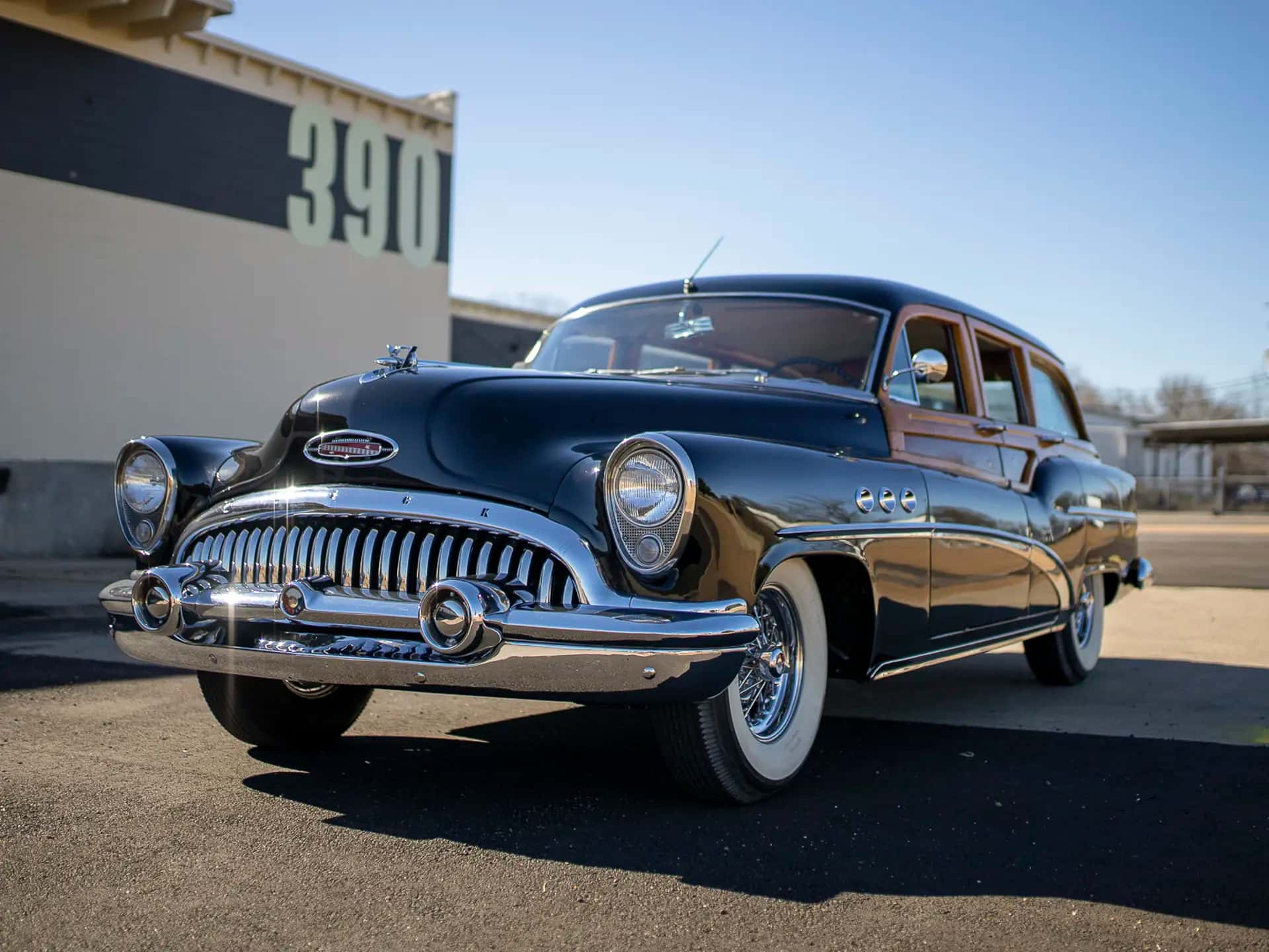 1953 Buick Super Estate Wagon sold for $60,500