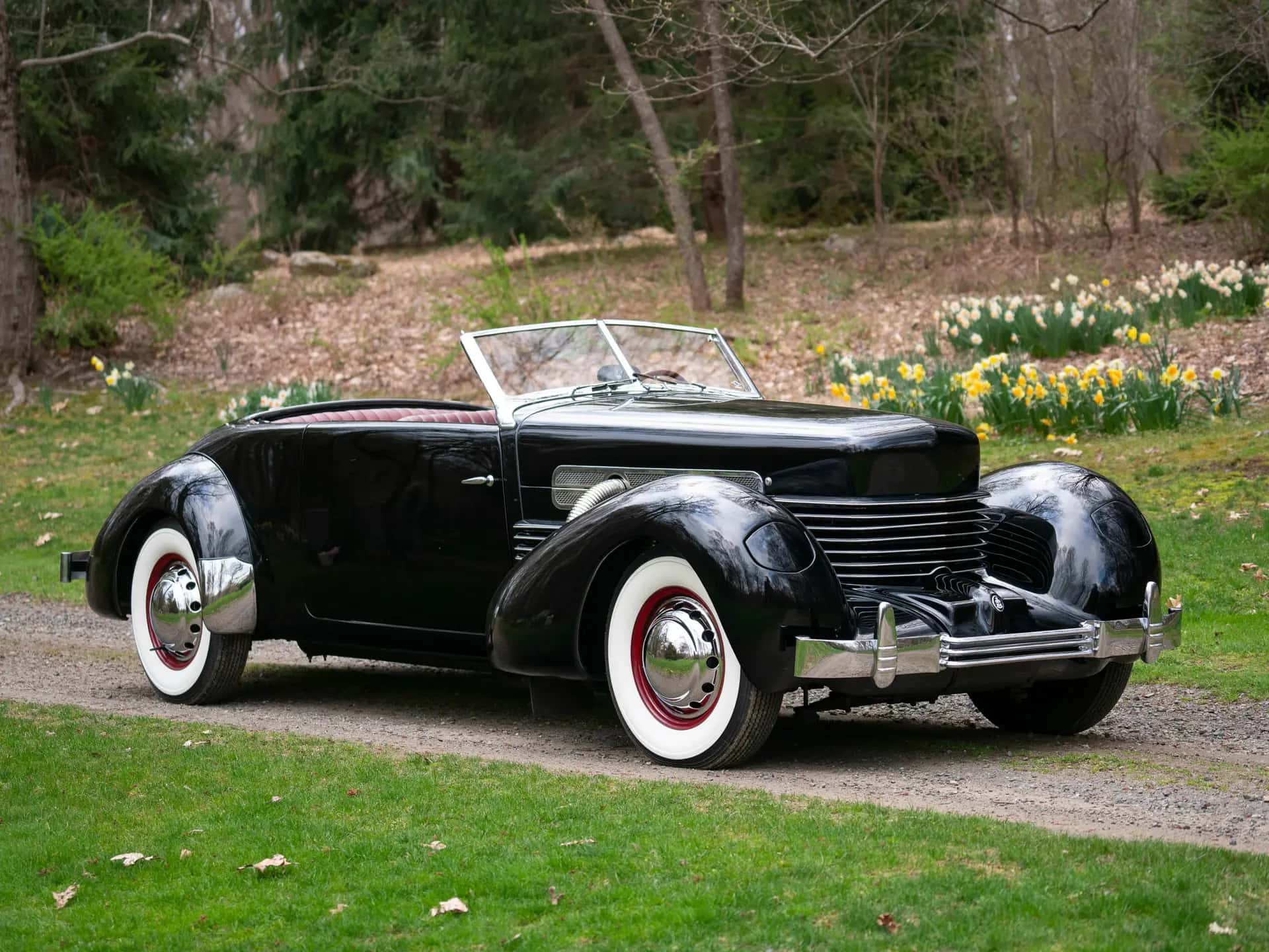 1937 Cord 812 Supercharged Phaeton sold for $184,800