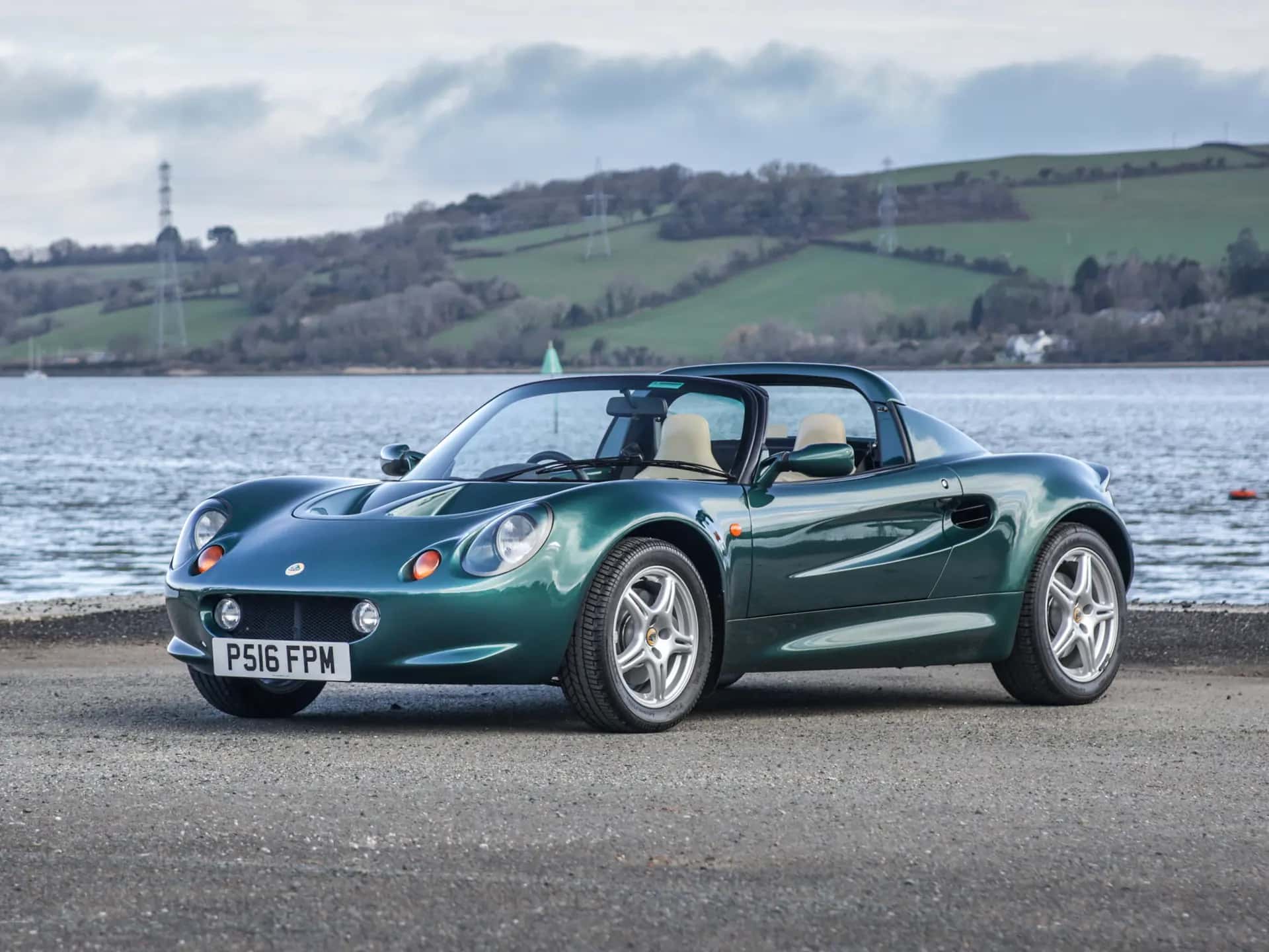 1997 Lotus Elise sold for £29,120