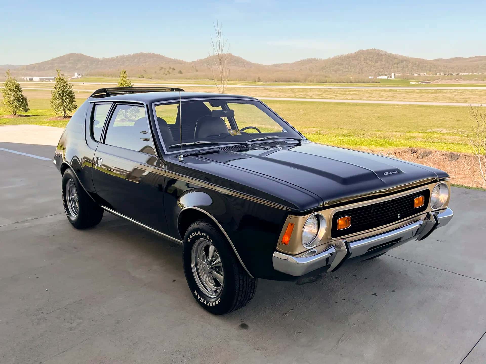 1972 AMC Gremlin X sold for $33,000