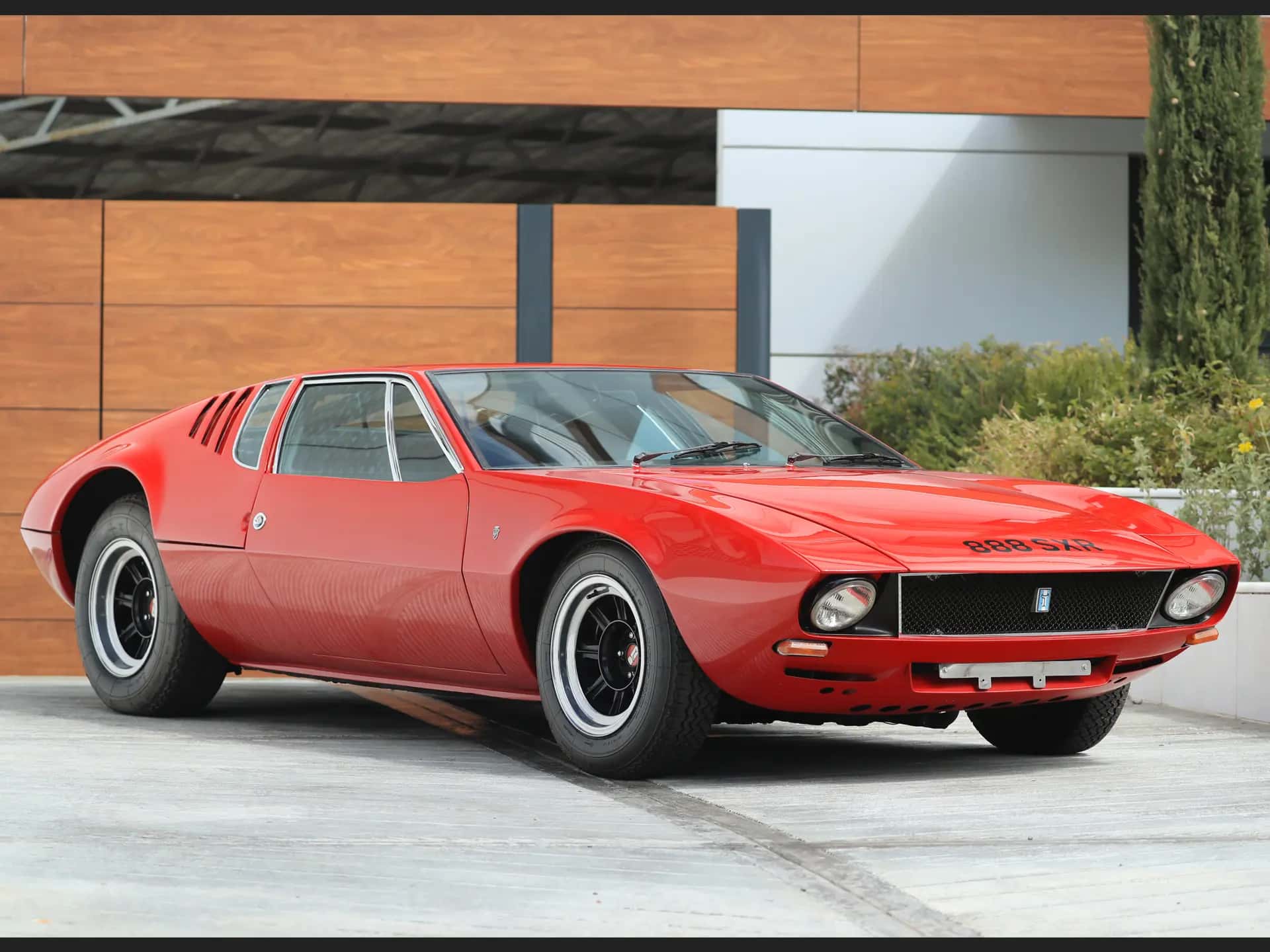 1970 DeTomaso Mangusta sold for €187,000
