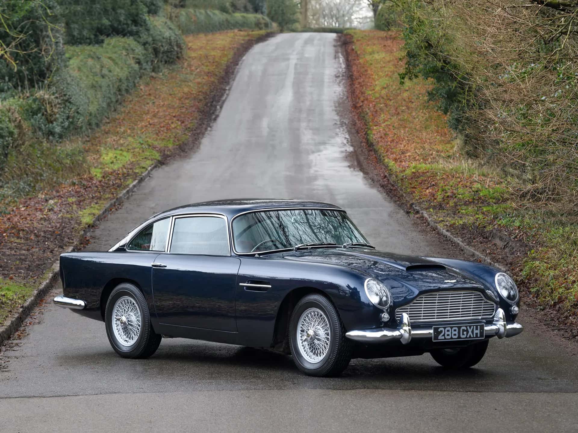 1963 Aston Martin DB5 sold for €627,000