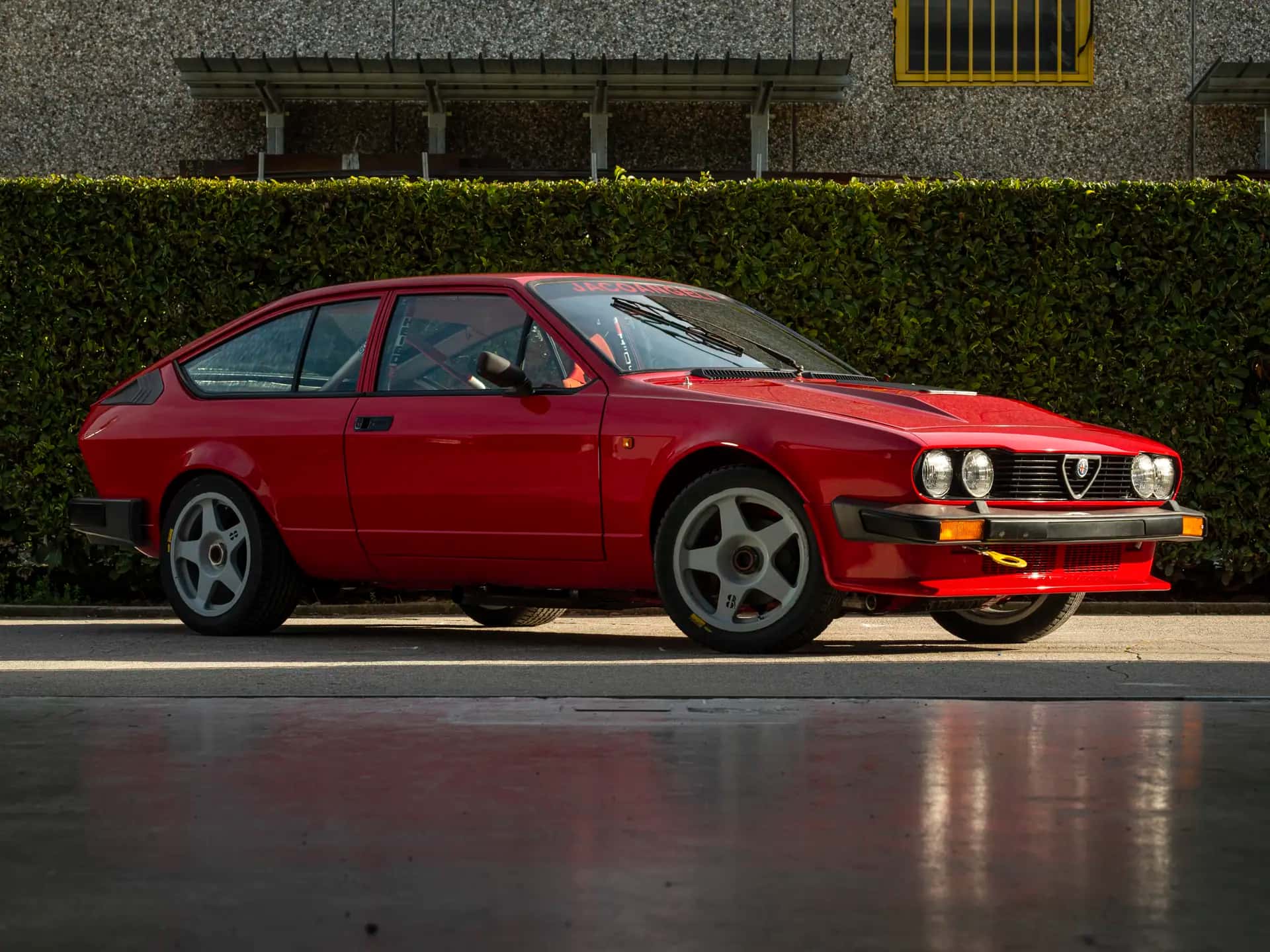 1984 Alfa Romeo Alfetta GTV6 2.5 sold for €66,000