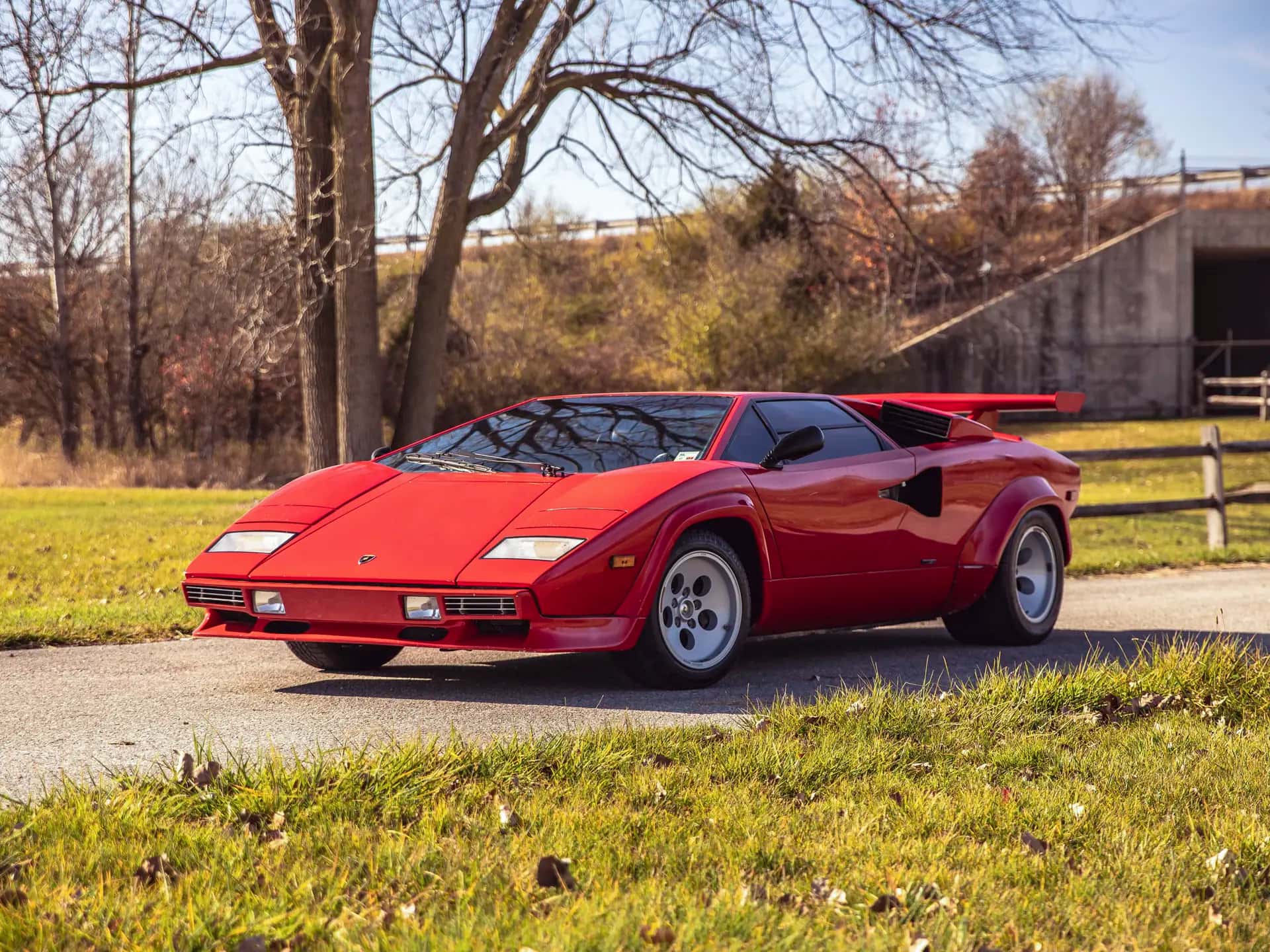 1984 Lamborghini Countach LP5000 S sold for $280,500
